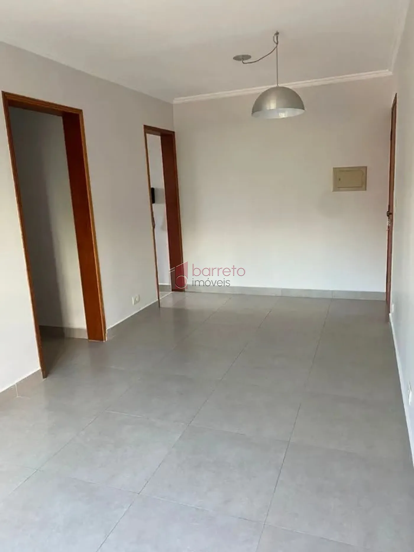 Comprar Apartamento / Padrão em Jundiaí R$ 330.000,00 - Foto 3