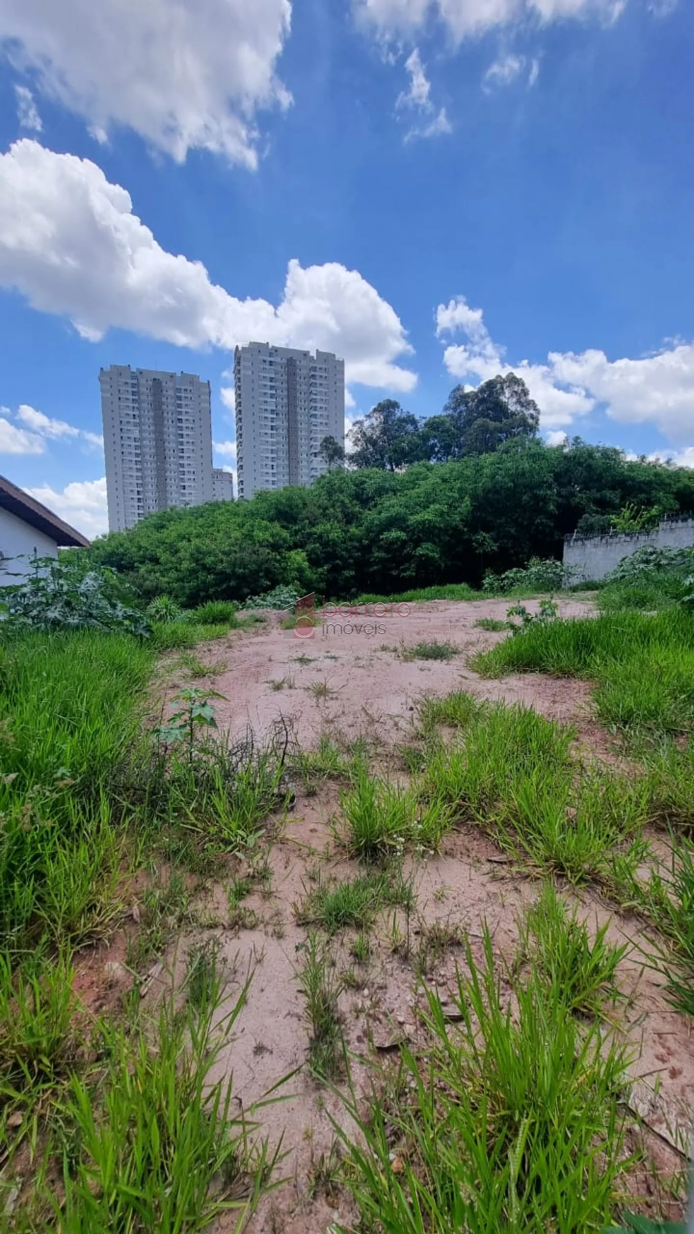 Comprar Terreno / Padrão em Jundiaí R$ 320.000,00 - Foto 2