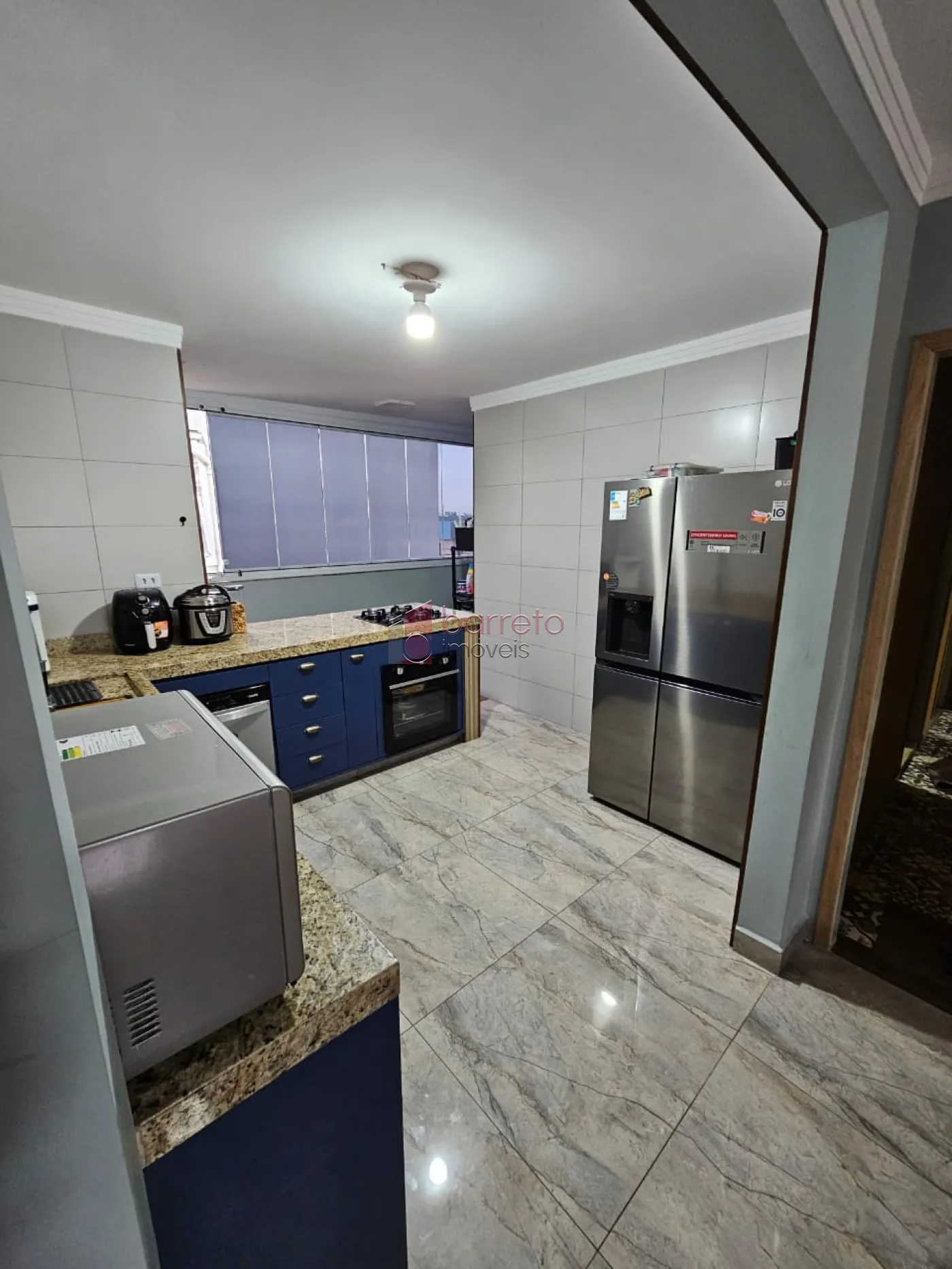 Alugar Apartamento / Padrão em Jundiaí R$ 3.000,00 - Foto 2