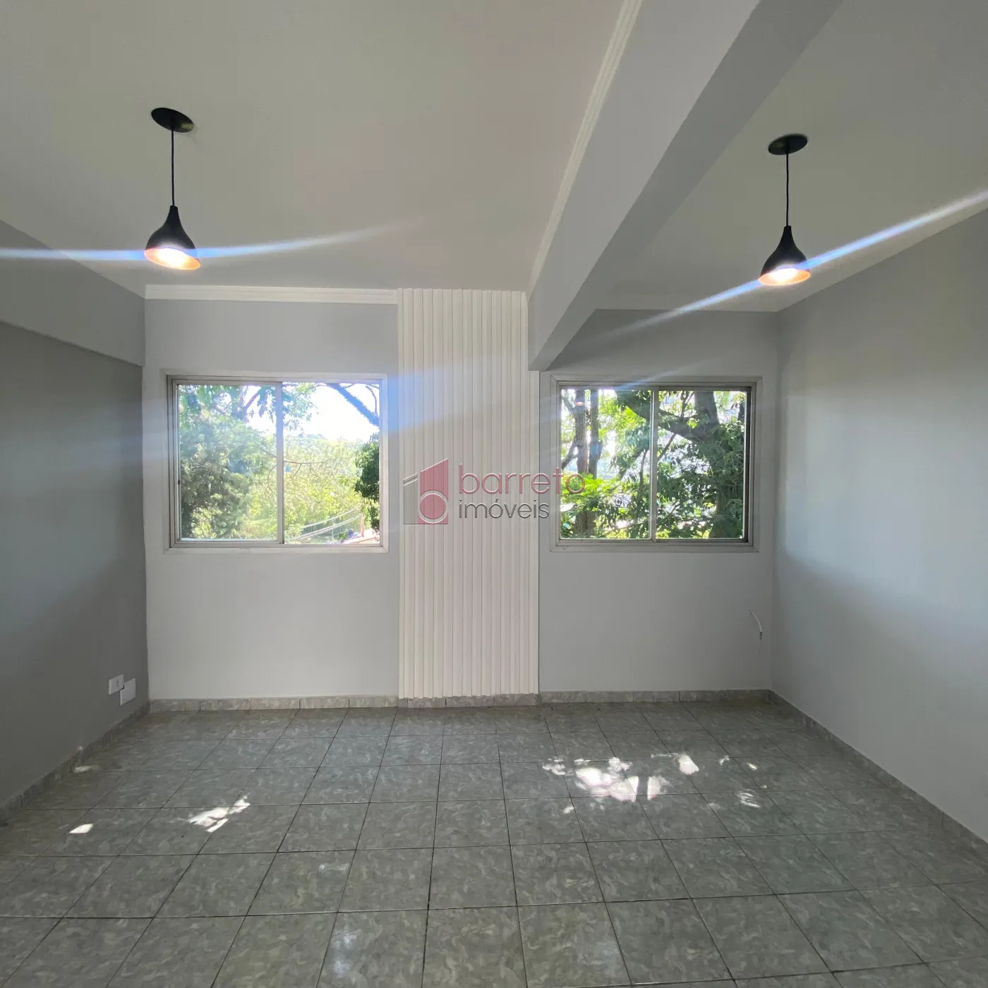 Comprar Apartamento / Padrão em Jundiaí R$ 345.000,00 - Foto 3