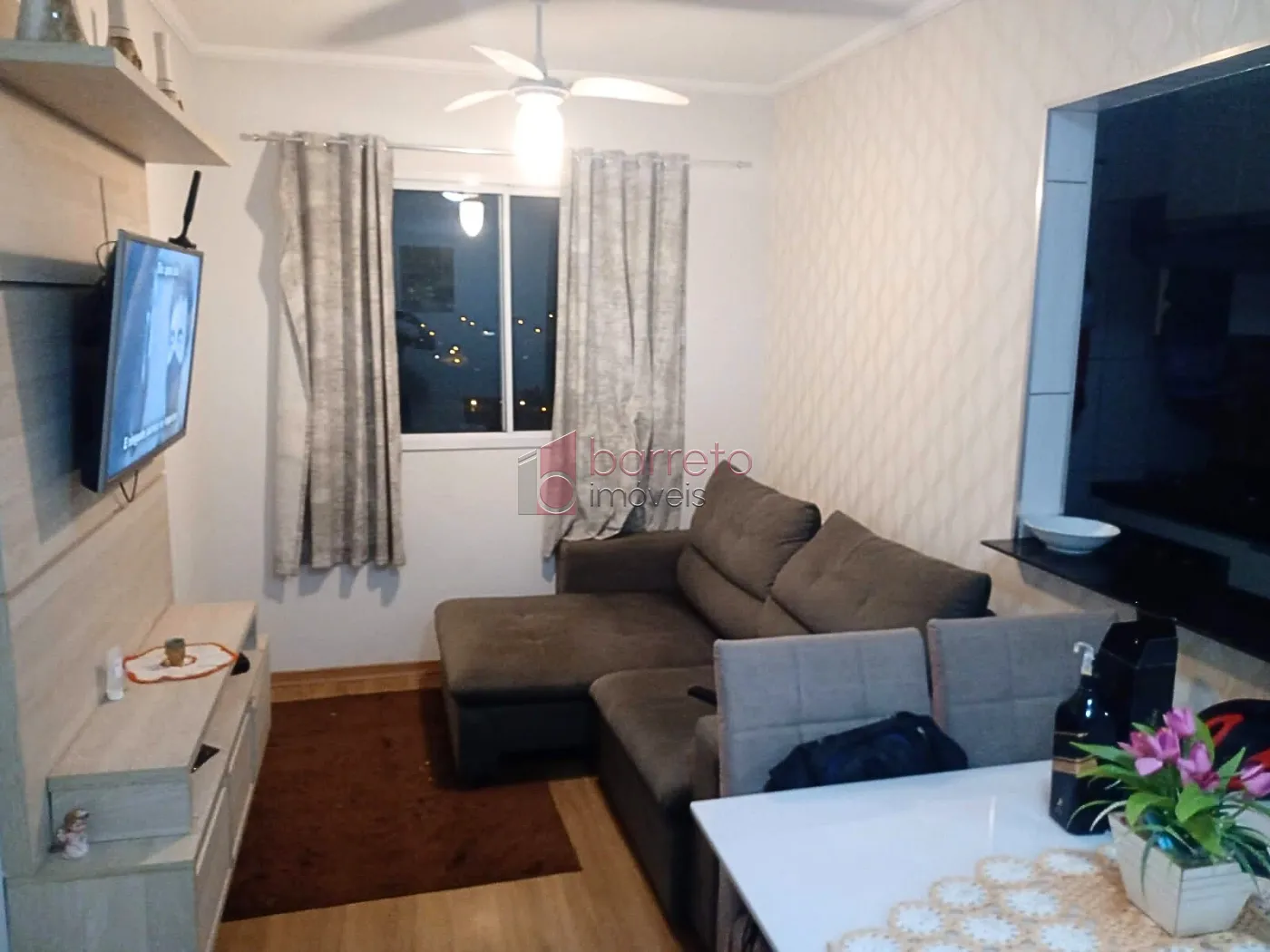 Comprar Apartamento / Padrão em jundiai R$ 305.000,00 - Foto 1