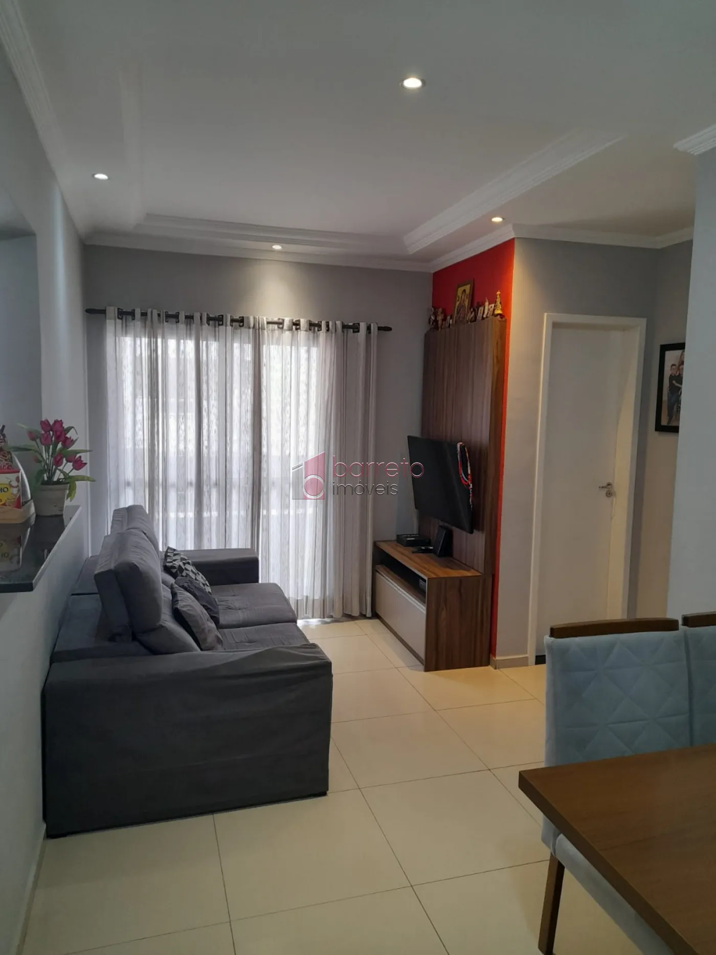 Comprar Apartamento / Padrão em Jundiaí R$ 350.000,00 - Foto 1