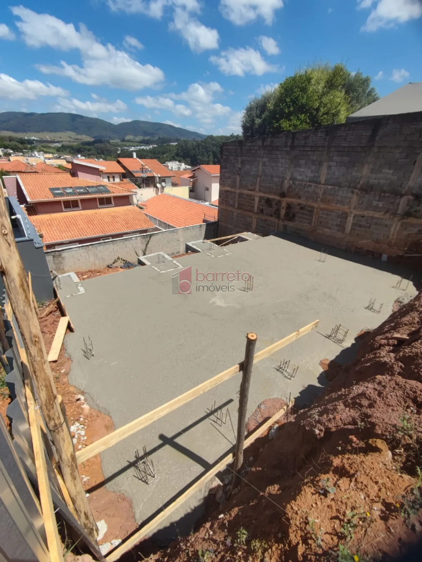 Comprar Terreno / Padrão em Jundiaí R$ 525.000,00 - Foto 1