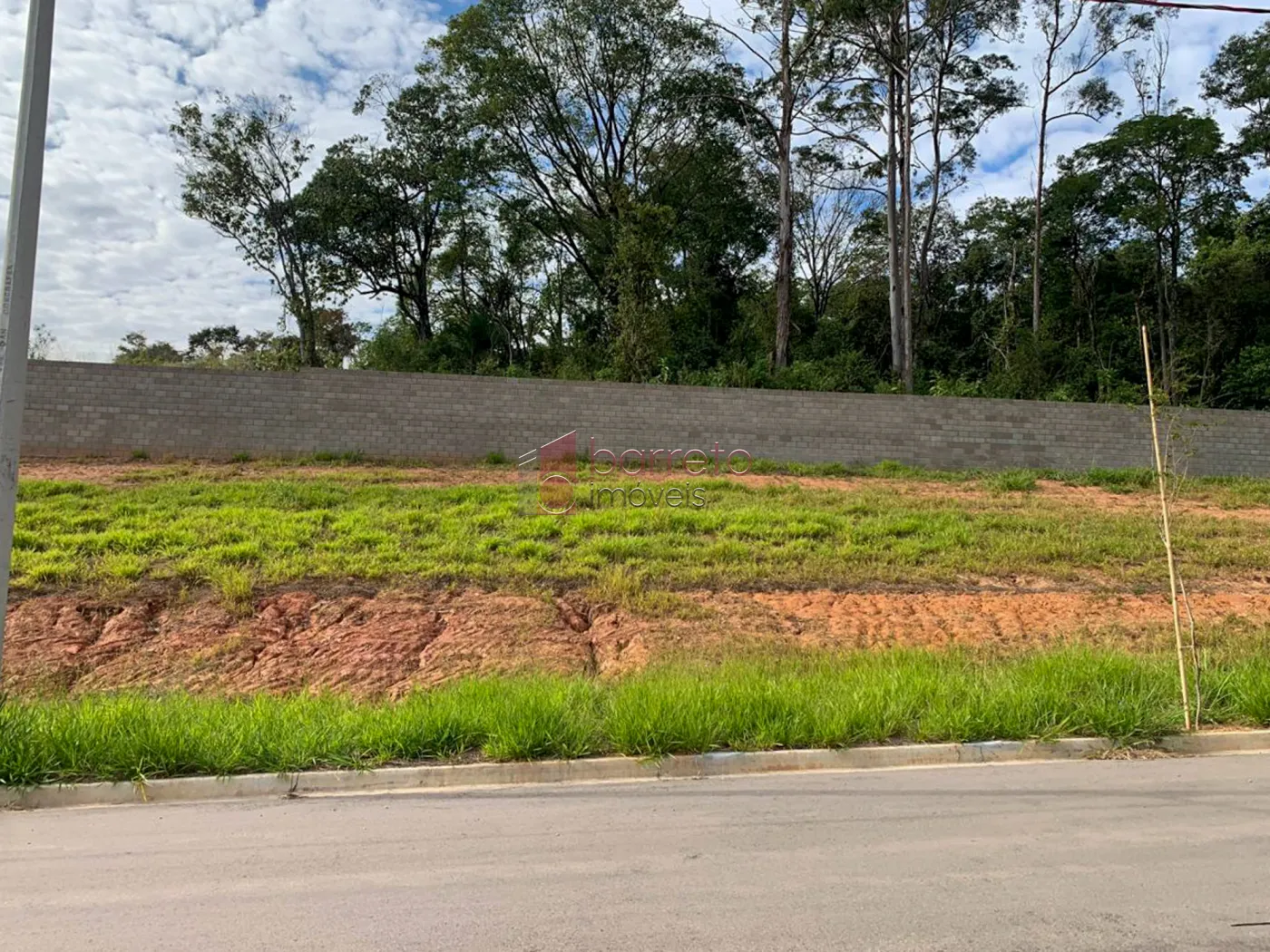 Comprar Terreno / Condomínio em Jundiaí R$ 390.000,00 - Foto 2