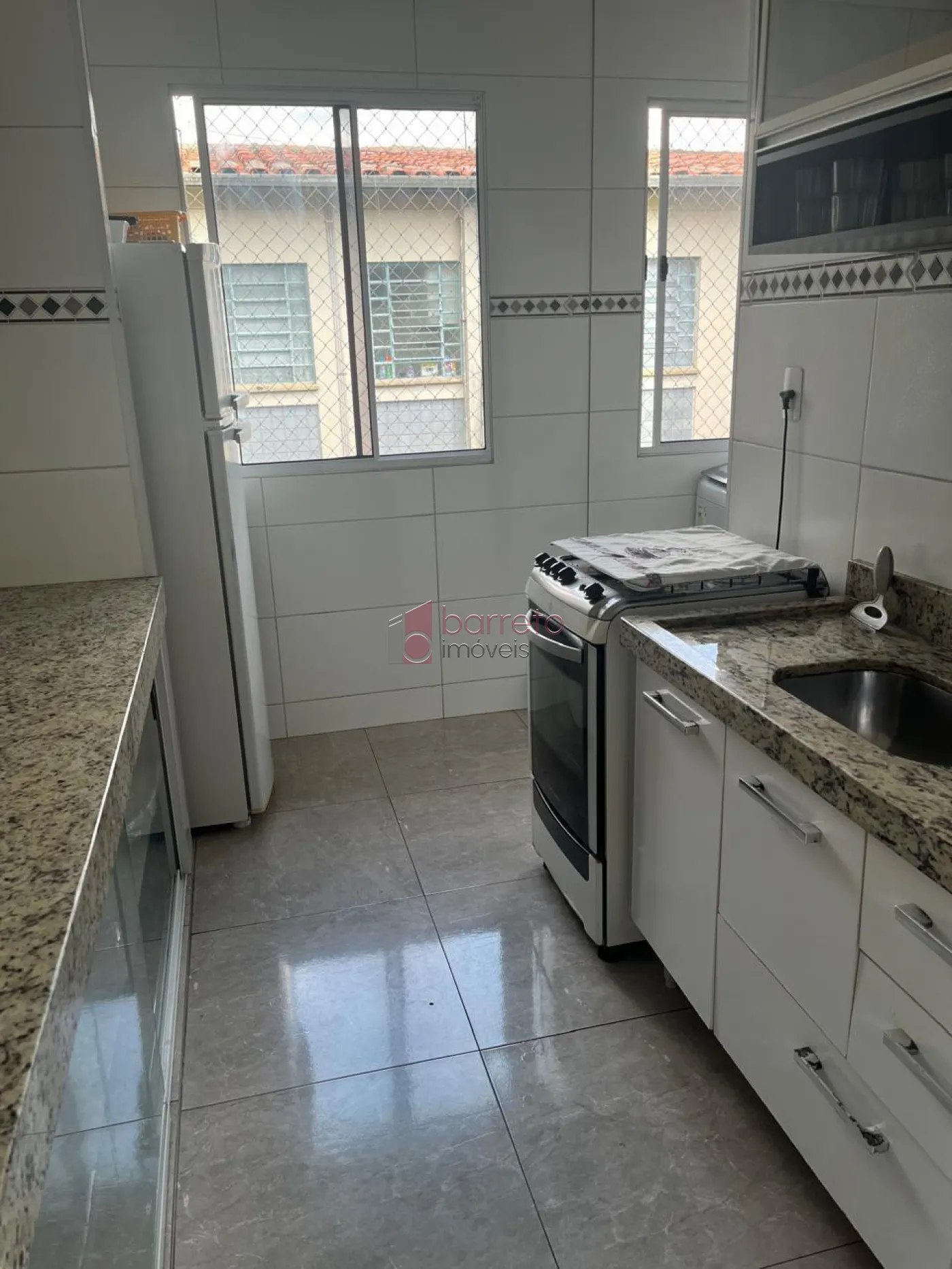 Comprar Apartamento / Padrão em Jundiaí R$ 210.000,00 - Foto 4