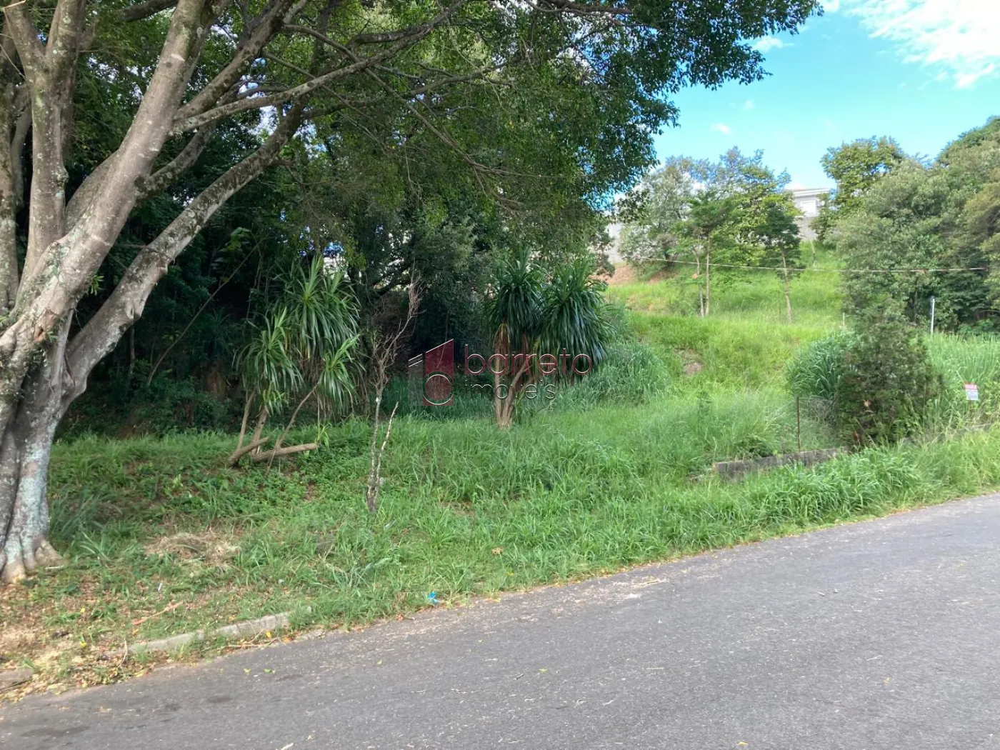 Comprar Terreno / Padrão em Jundiaí R$ 390.000,00 - Foto 1