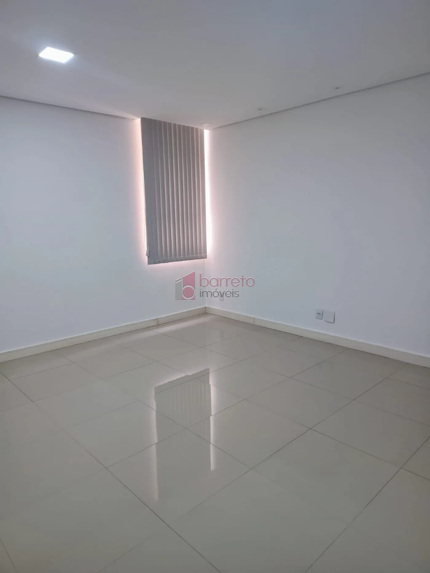 Comprar Apartamento / Padrão em Jundiaí R$ 490.000,00 - Foto 1