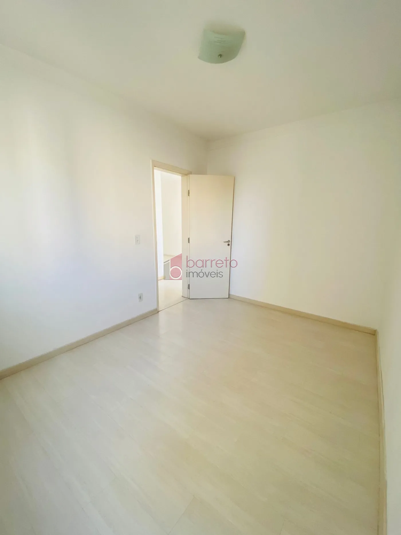 Alugar Apartamento / Padrão em Jundiaí R$ 1.600,00 - Foto 5