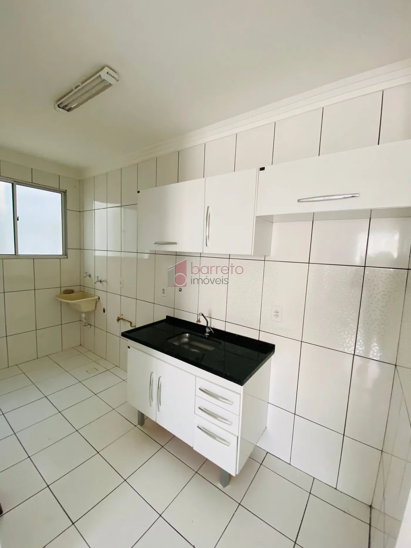 Alugar Apartamento / Padrão em Jundiaí R$ 1.600,00 - Foto 1