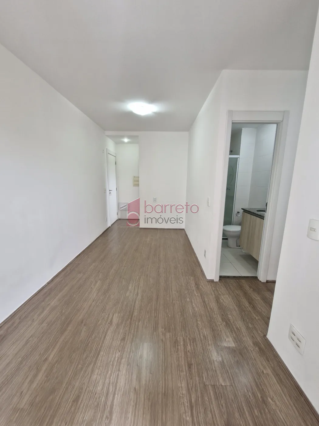 Alugar Apartamento / Padrão em Jundiaí R$ 2.600,00 - Foto 2