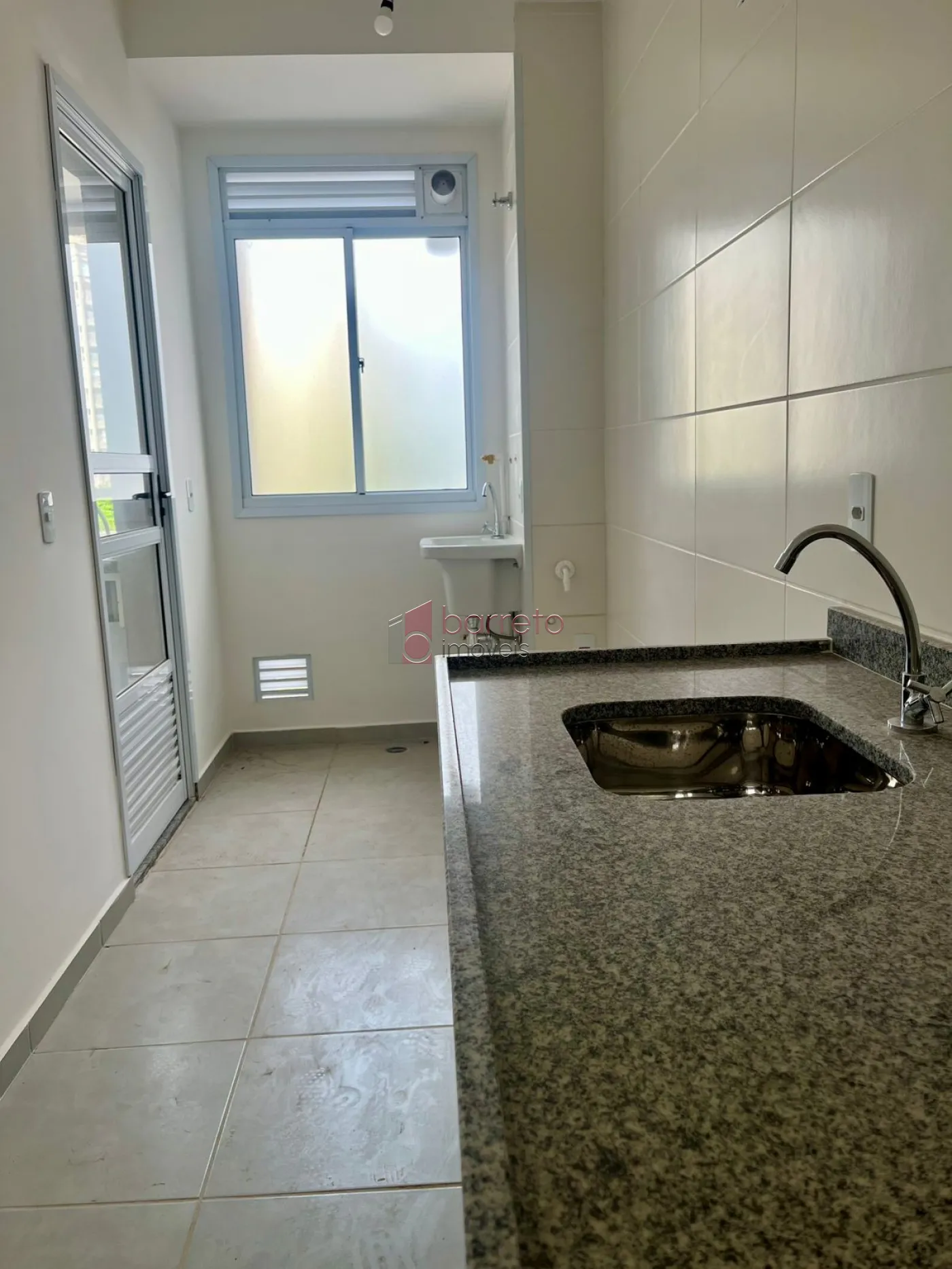 Comprar Apartamento / Padrão em Jundiaí R$ 570.000,00 - Foto 3