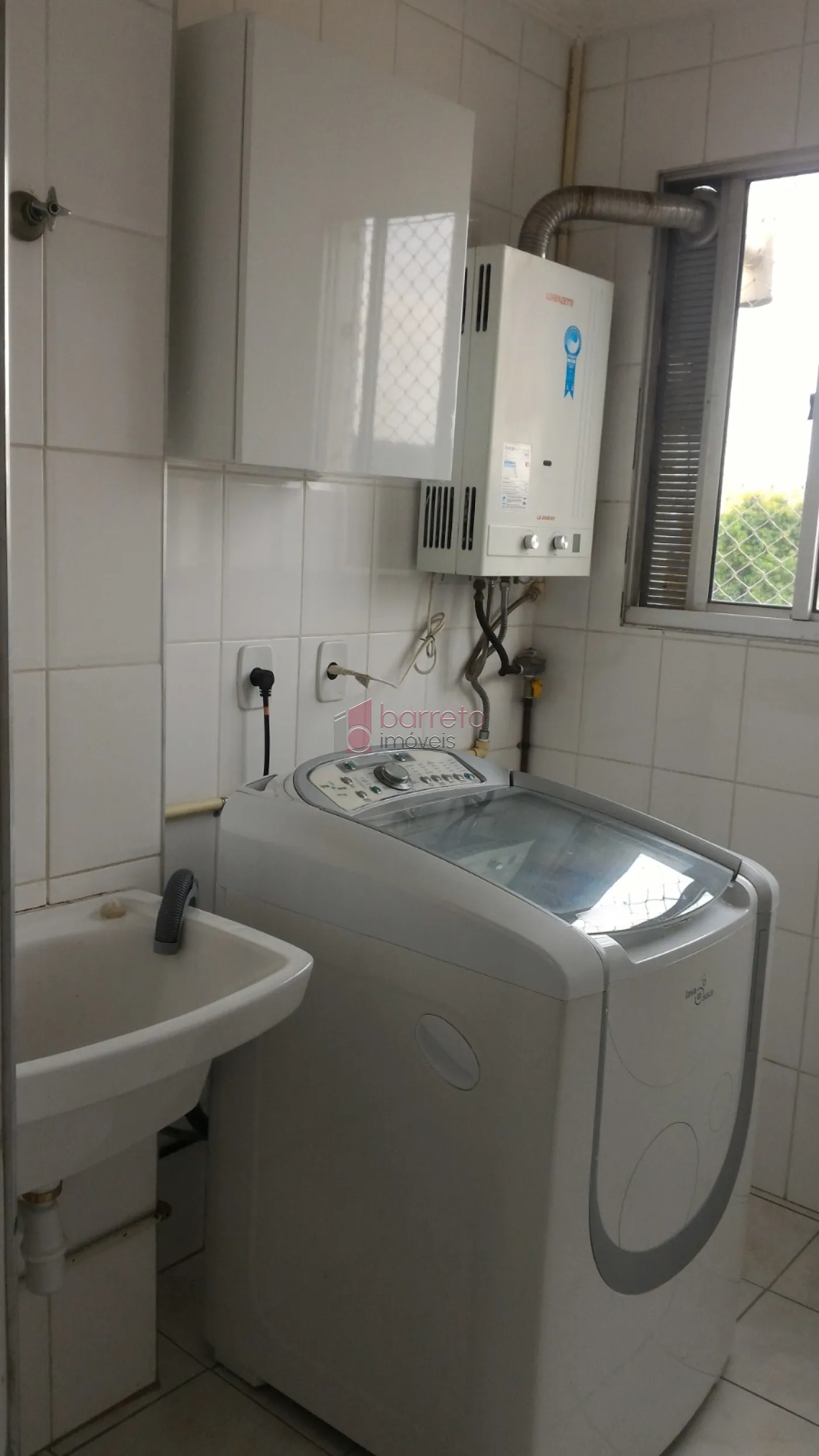 Comprar Apartamento / Padrão em Jundiaí R$ 380.000,00 - Foto 4