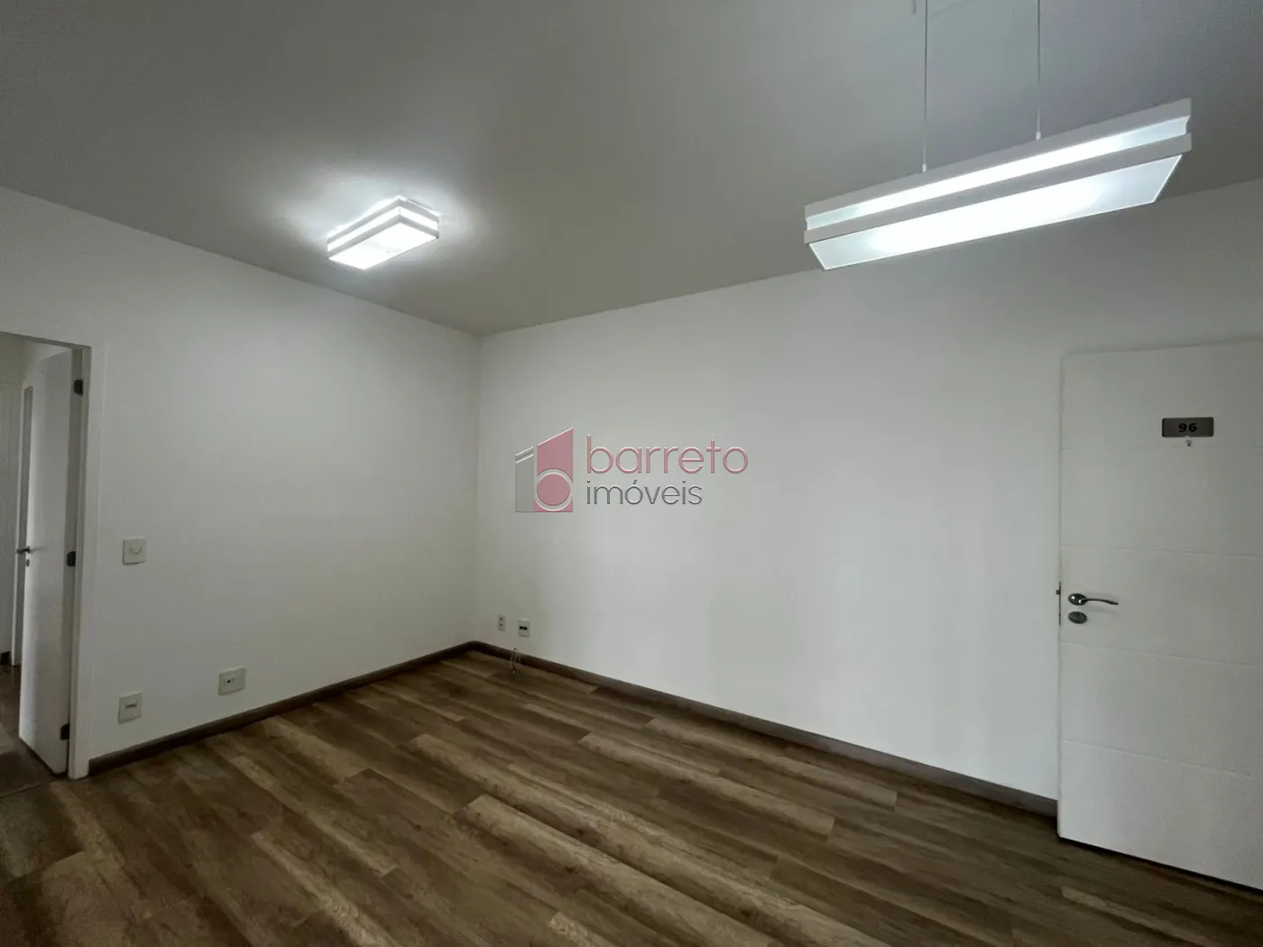 Alugar Apartamento / Padrão em Jundiaí R$ 3.800,00 - Foto 2