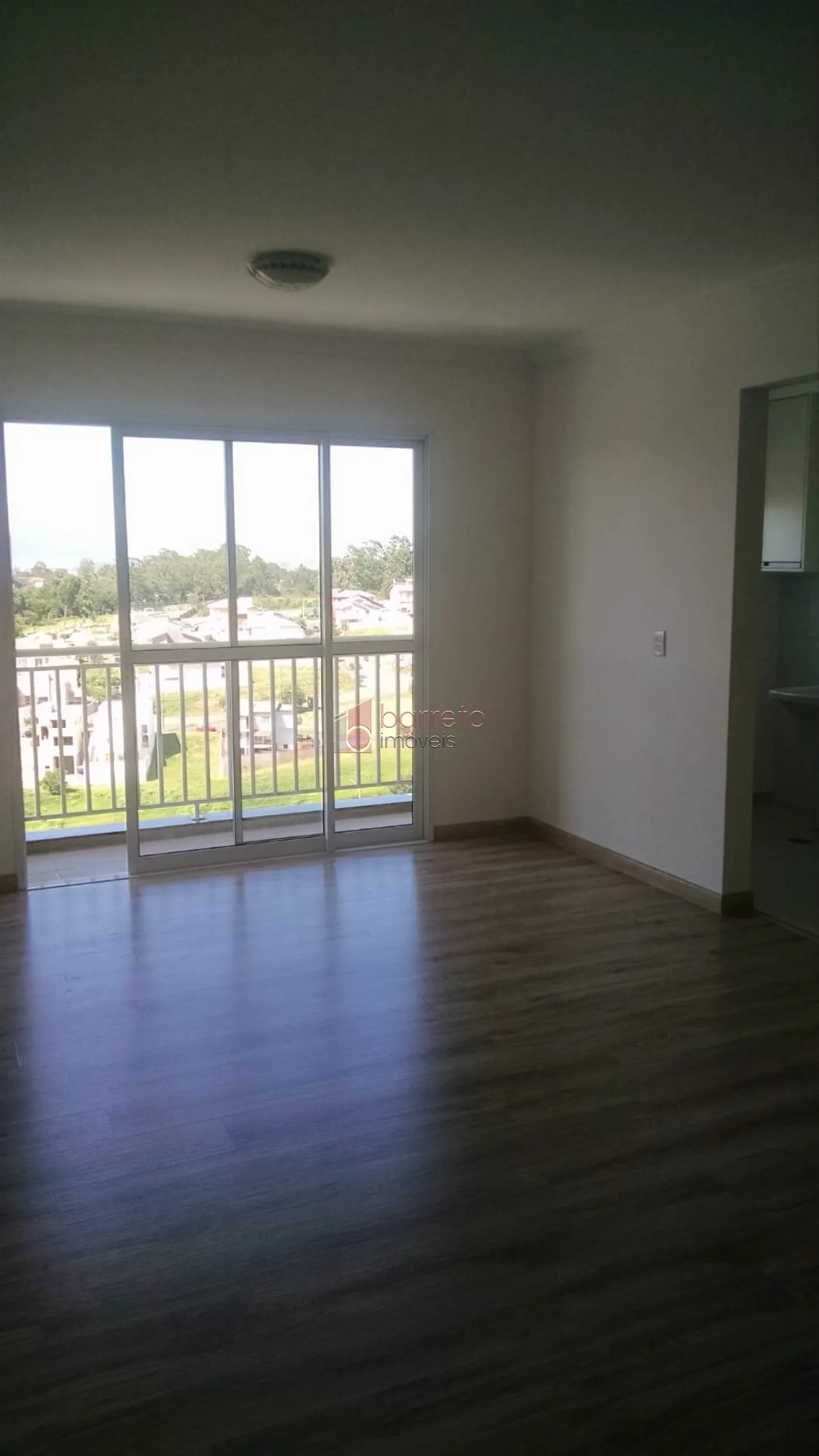 Alugar Apartamento / Padrão em Jundiaí R$ 1.400,00 - Foto 1