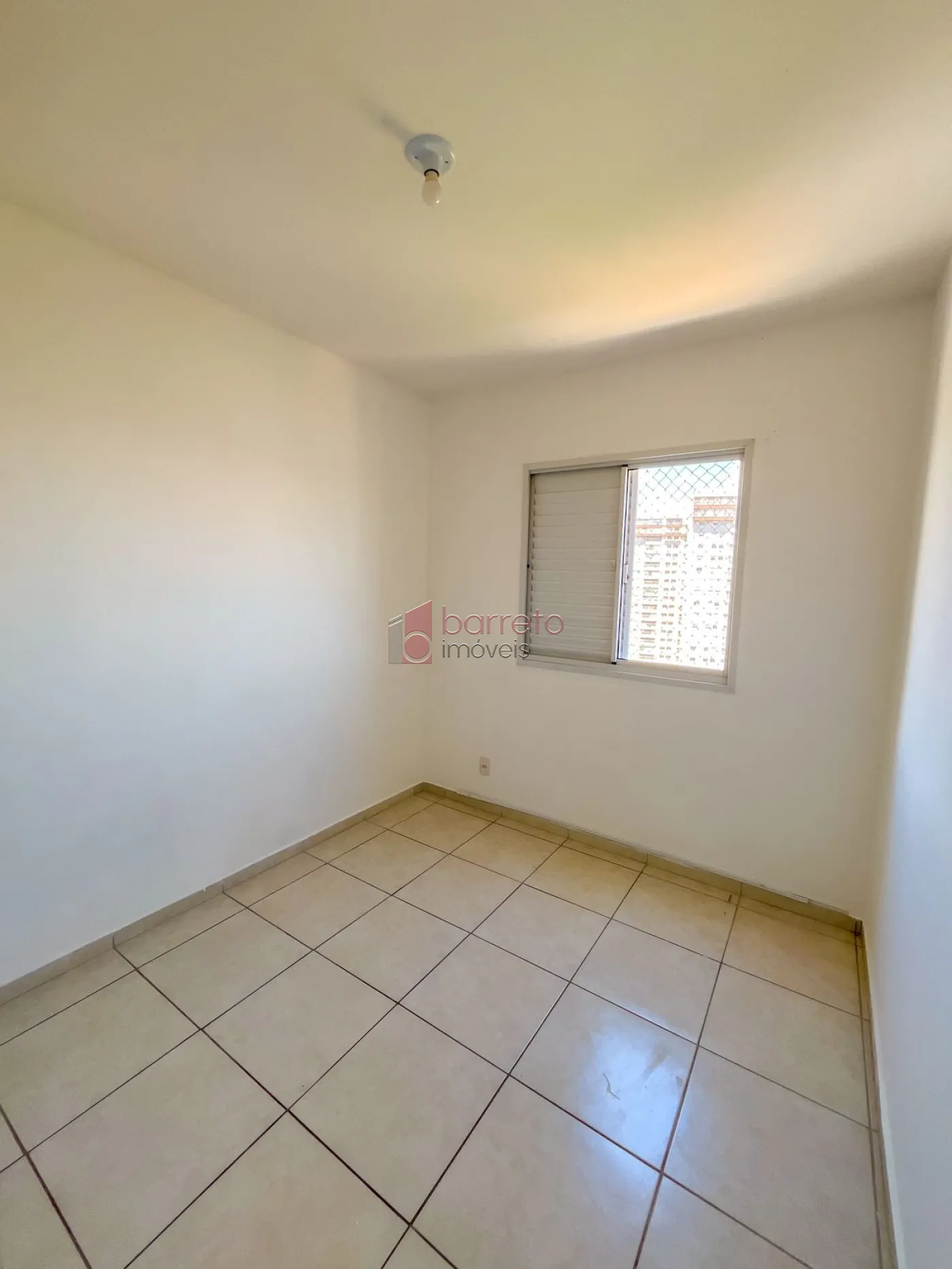 Alugar Apartamento / Padrão em Jundiaí R$ 1.800,00 - Foto 9