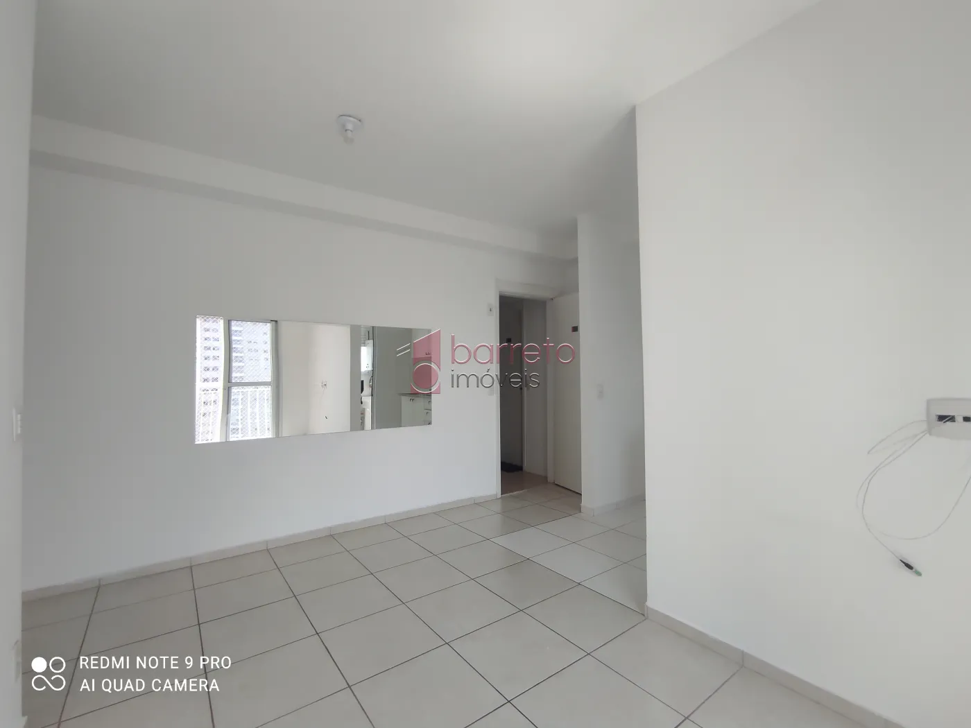 Alugar Apartamento / Padrão em Jundiaí R$ 1.800,00 - Foto 2