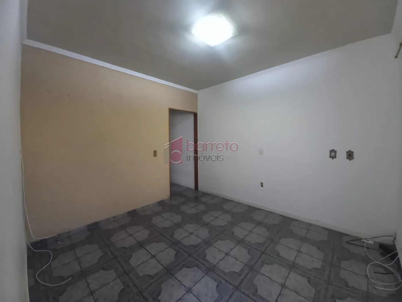 Alugar Casa / Sobrado em Jundiaí R$ 1.350,00 - Foto 8