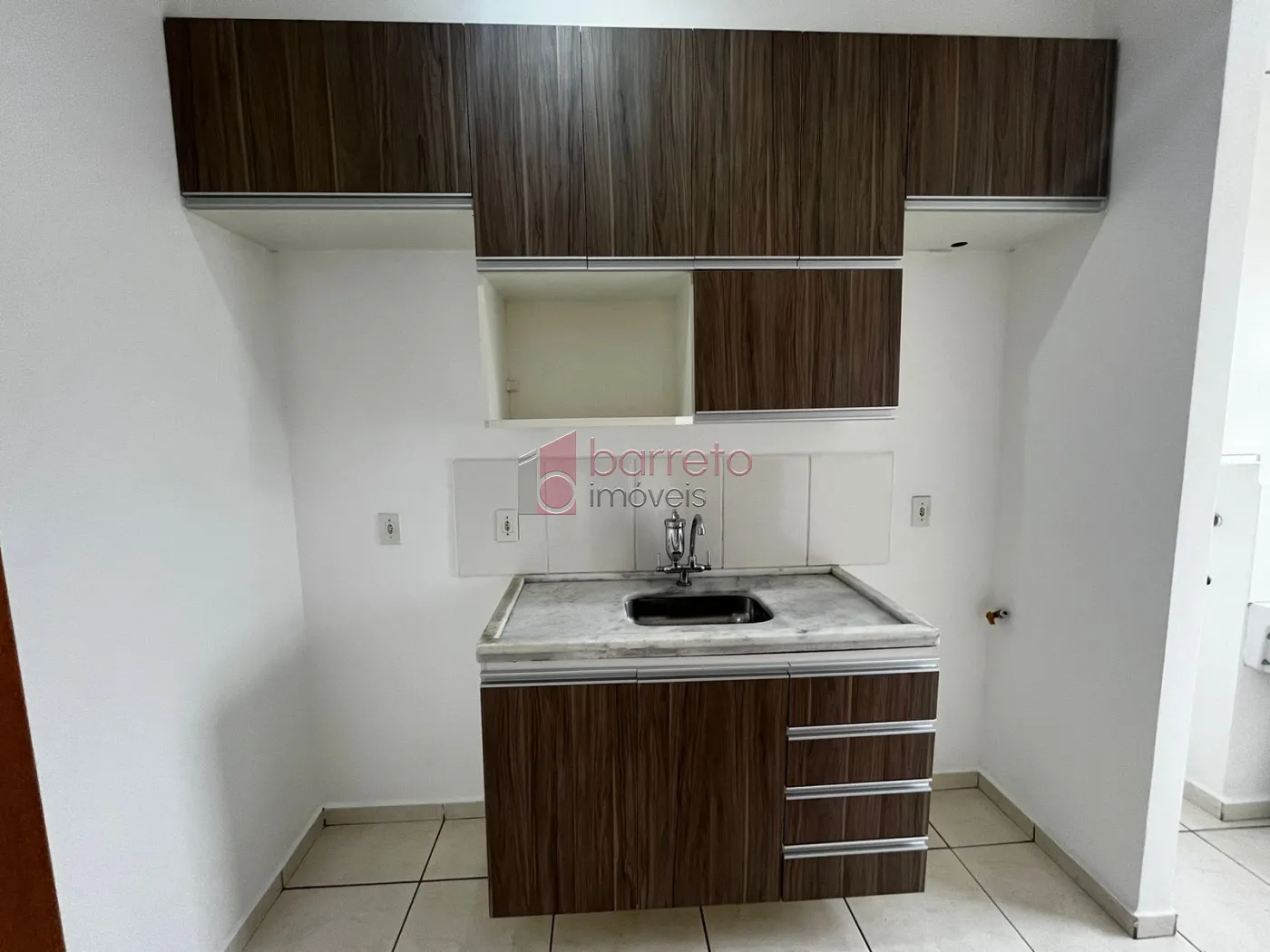 Alugar Apartamento / Padrão em Jundiaí R$ 1.800,00 - Foto 4