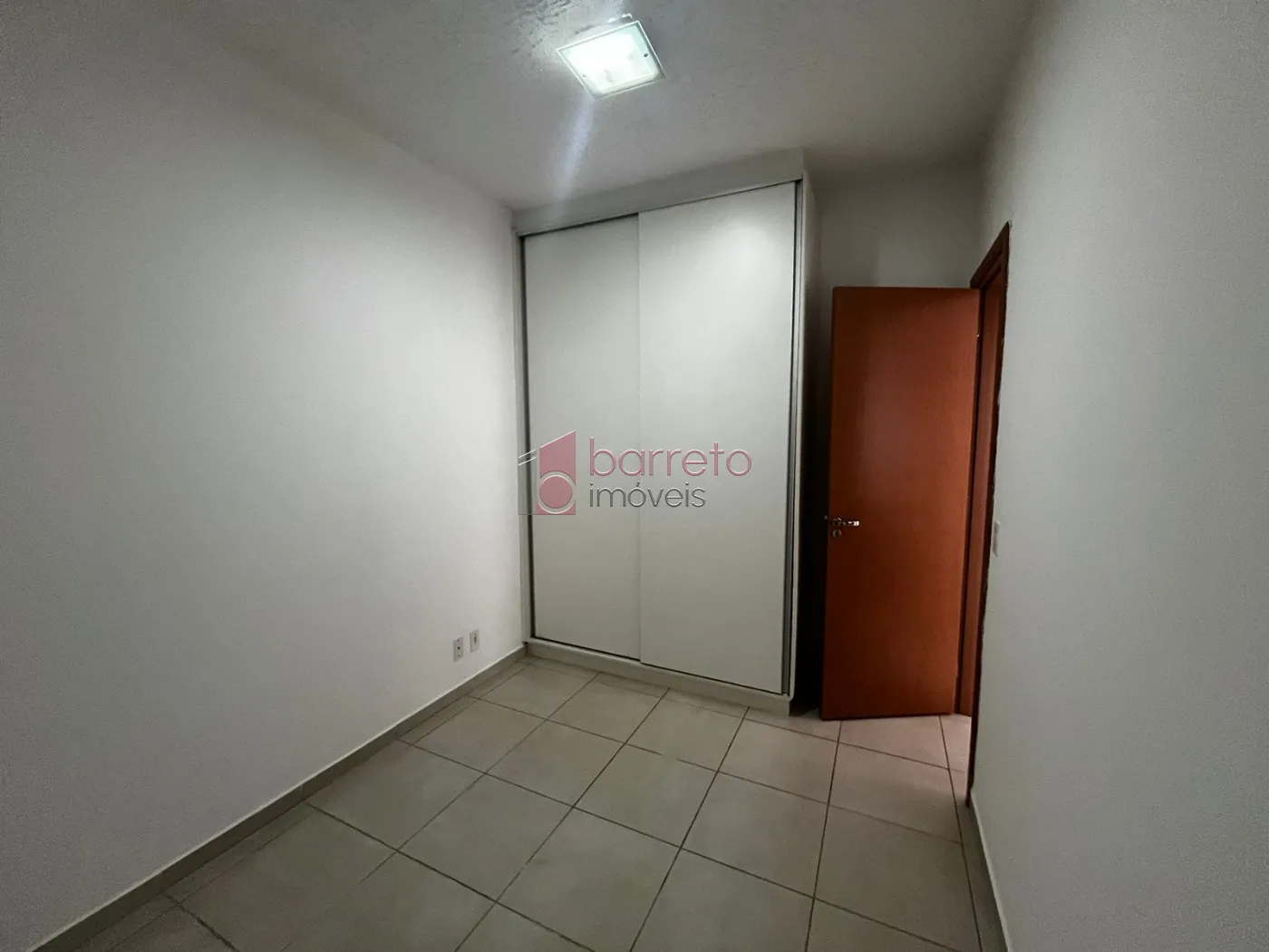 Alugar Apartamento / Padrão em Jundiaí R$ 1.800,00 - Foto 7