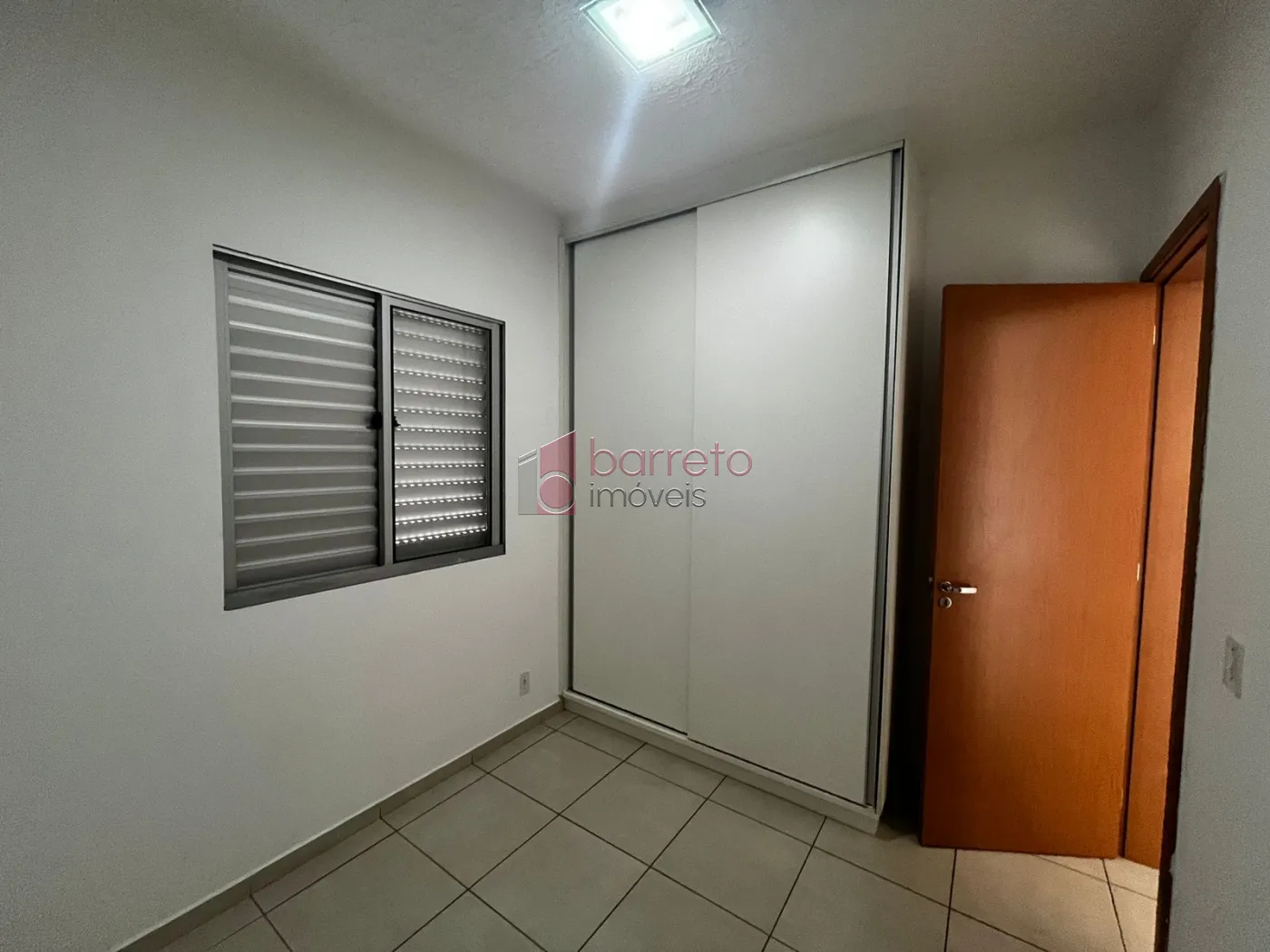 Alugar Apartamento / Padrão em Jundiaí R$ 1.800,00 - Foto 9