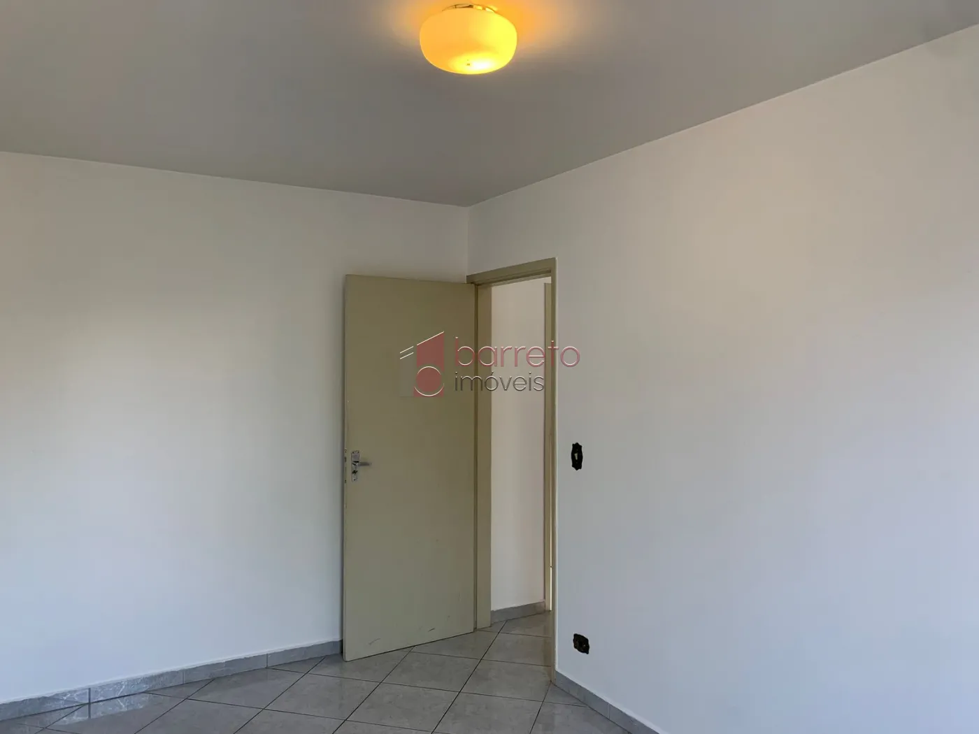 Alugar Apartamento / Padrão em Jundiaí R$ 1.600,00 - Foto 9