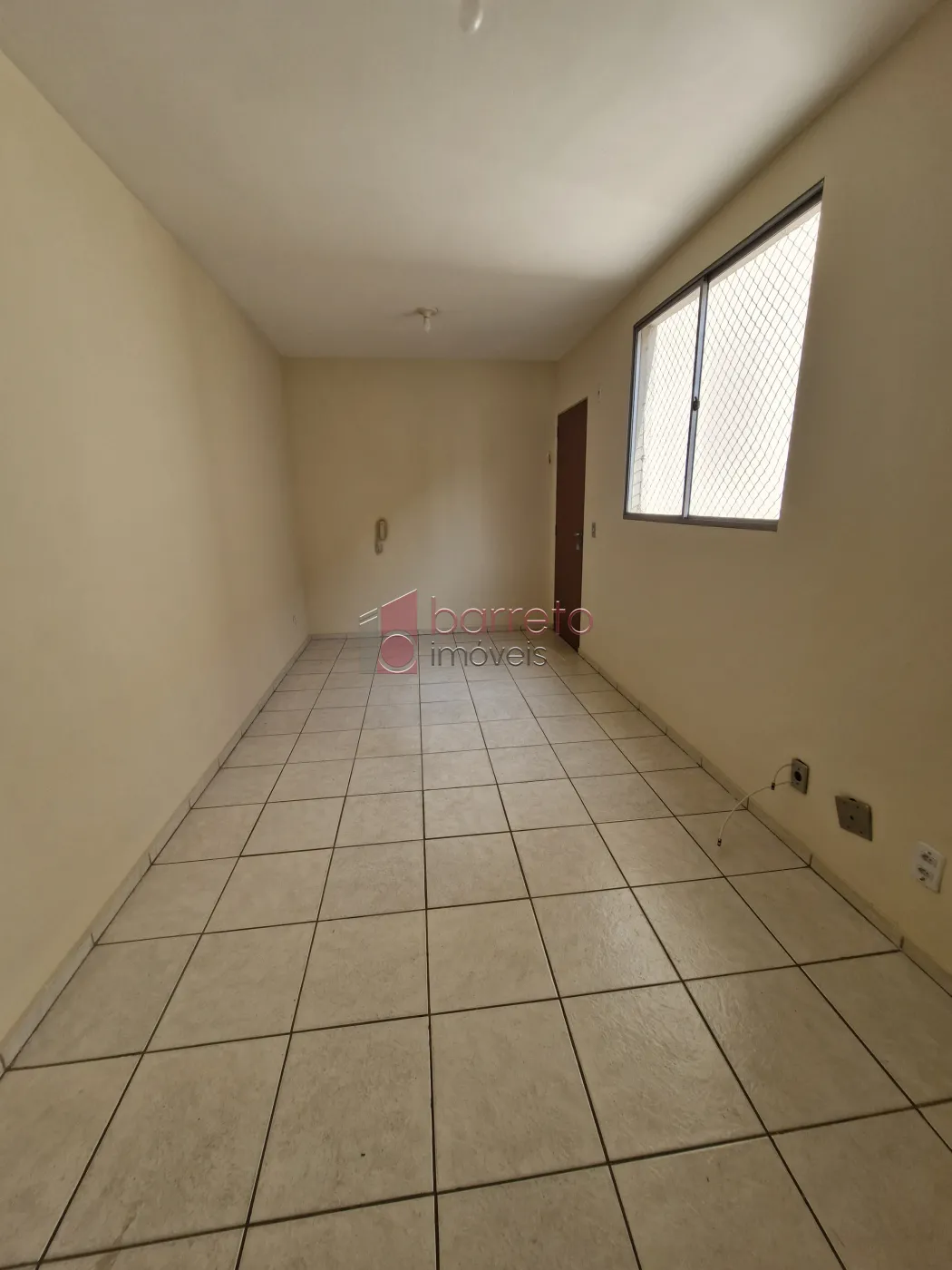 Alugar Apartamento / Padrão em Jundiaí R$ 1.500,00 - Foto 2