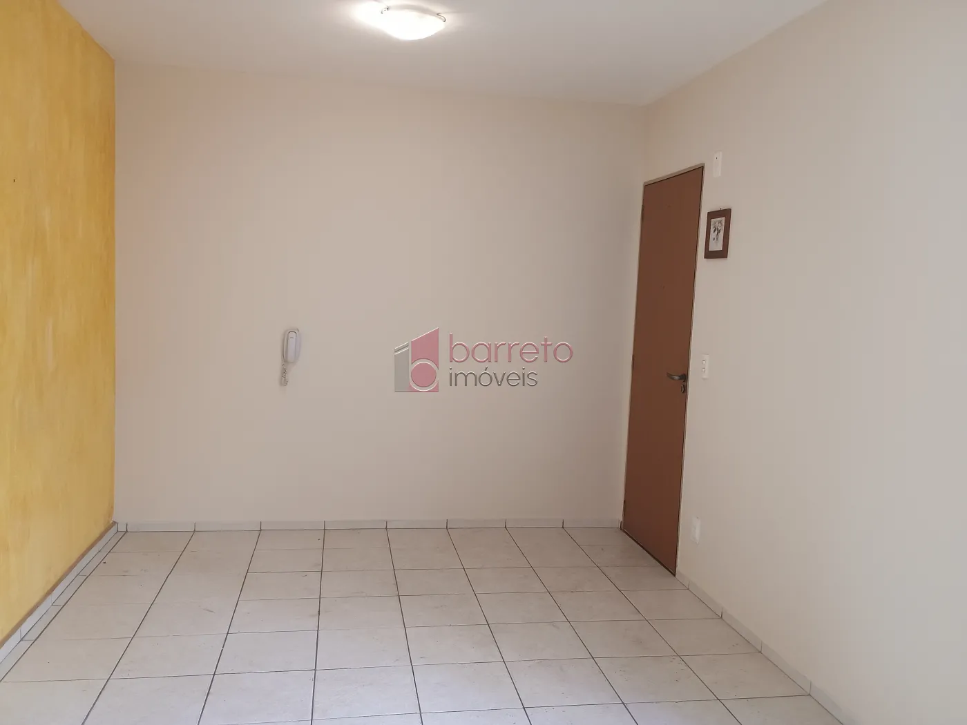 Alugar Apartamento / Padrão em Jundiaí R$ 1.500,00 - Foto 2