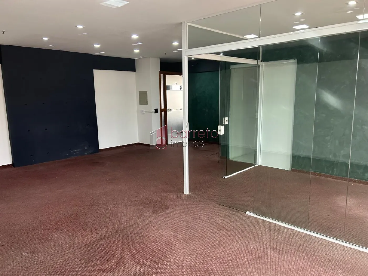 Alugar Comercial / Sala em Condomínio em Jundiaí R$ 2.450,00 - Foto 3