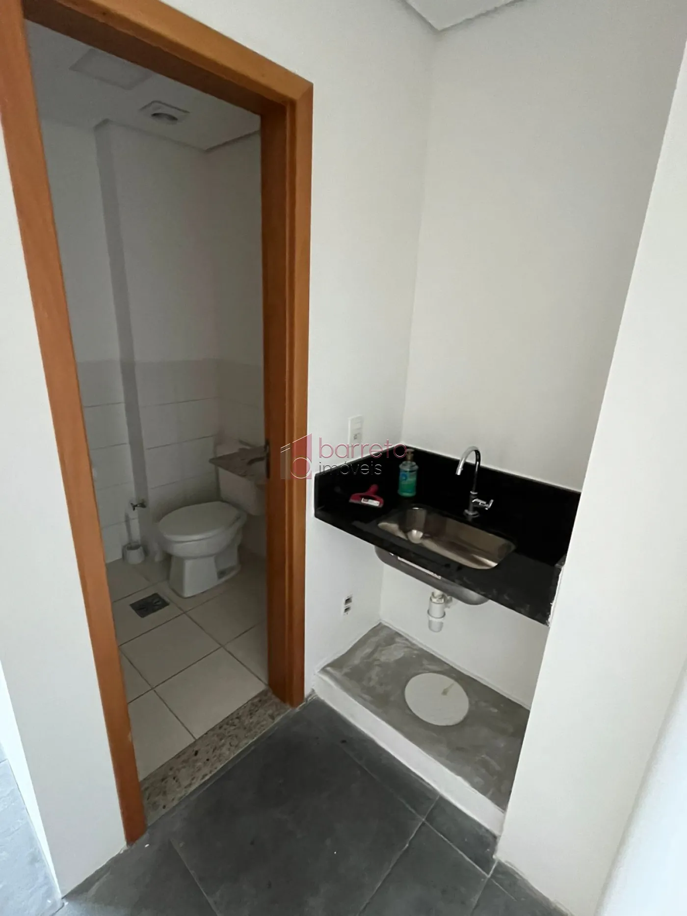 Alugar Comercial / Sala em Condomínio em Jundiaí R$ 2.400,00 - Foto 5