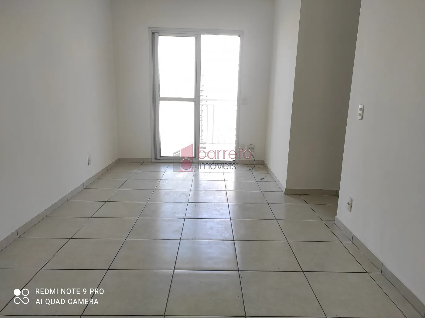 Alugar Apartamento / Padrão em Jundiaí R$ 2.200,00 - Foto 1