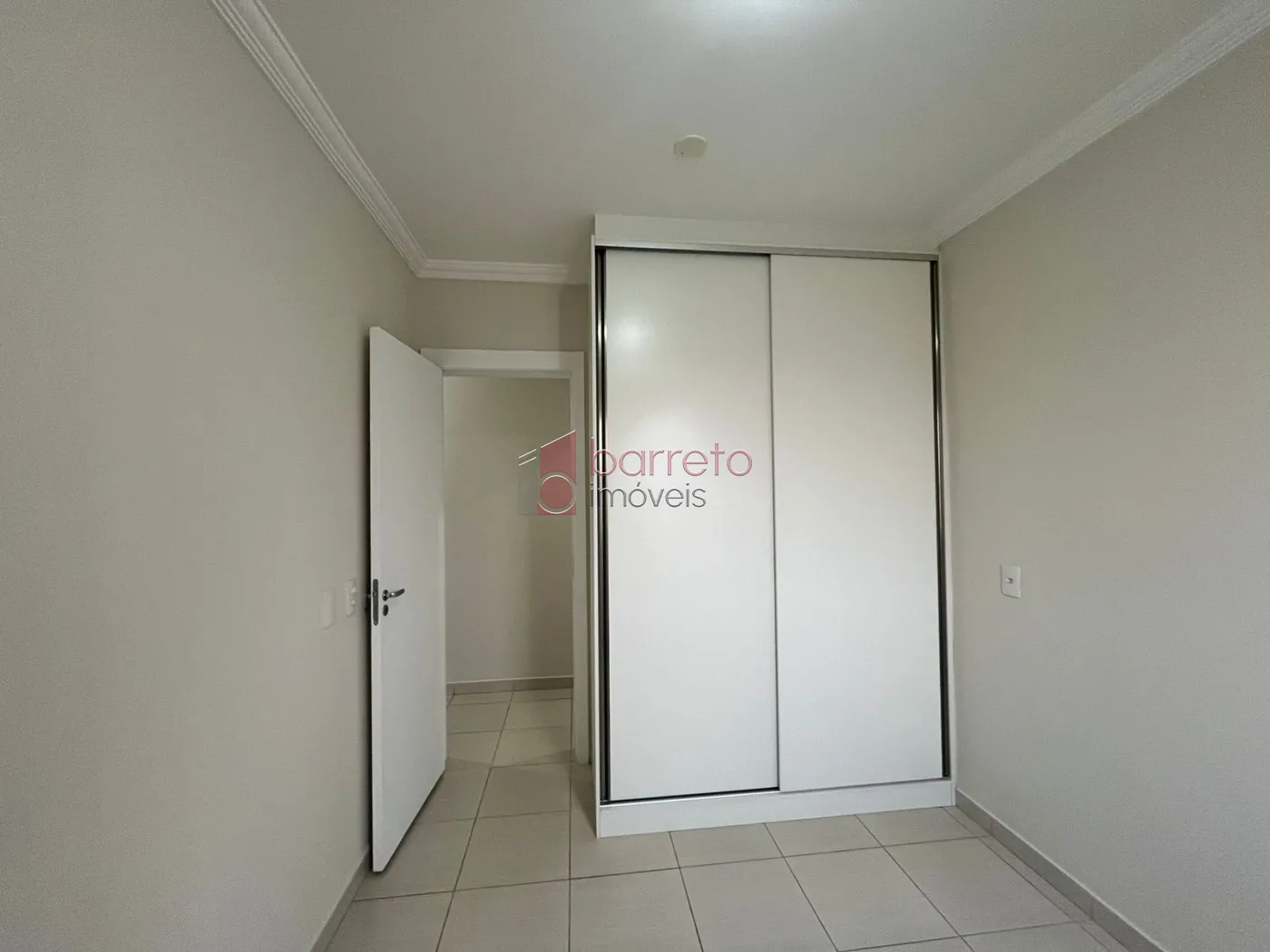 Alugar Apartamento / Padrão em Jundiaí R$ 2.000,00 - Foto 8