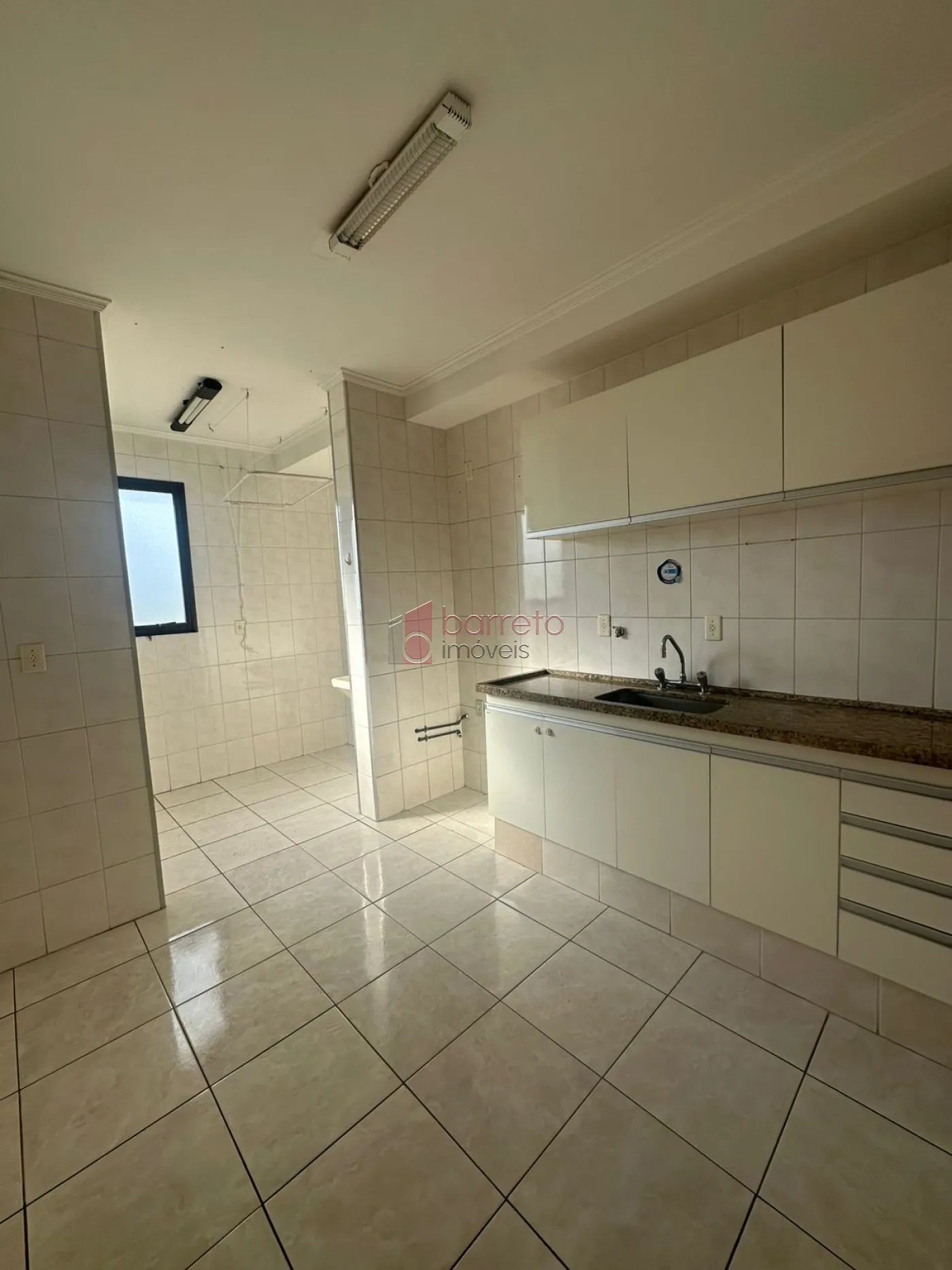 Alugar Apartamento / Padrão em Jundiaí R$ 3.000,00 - Foto 2