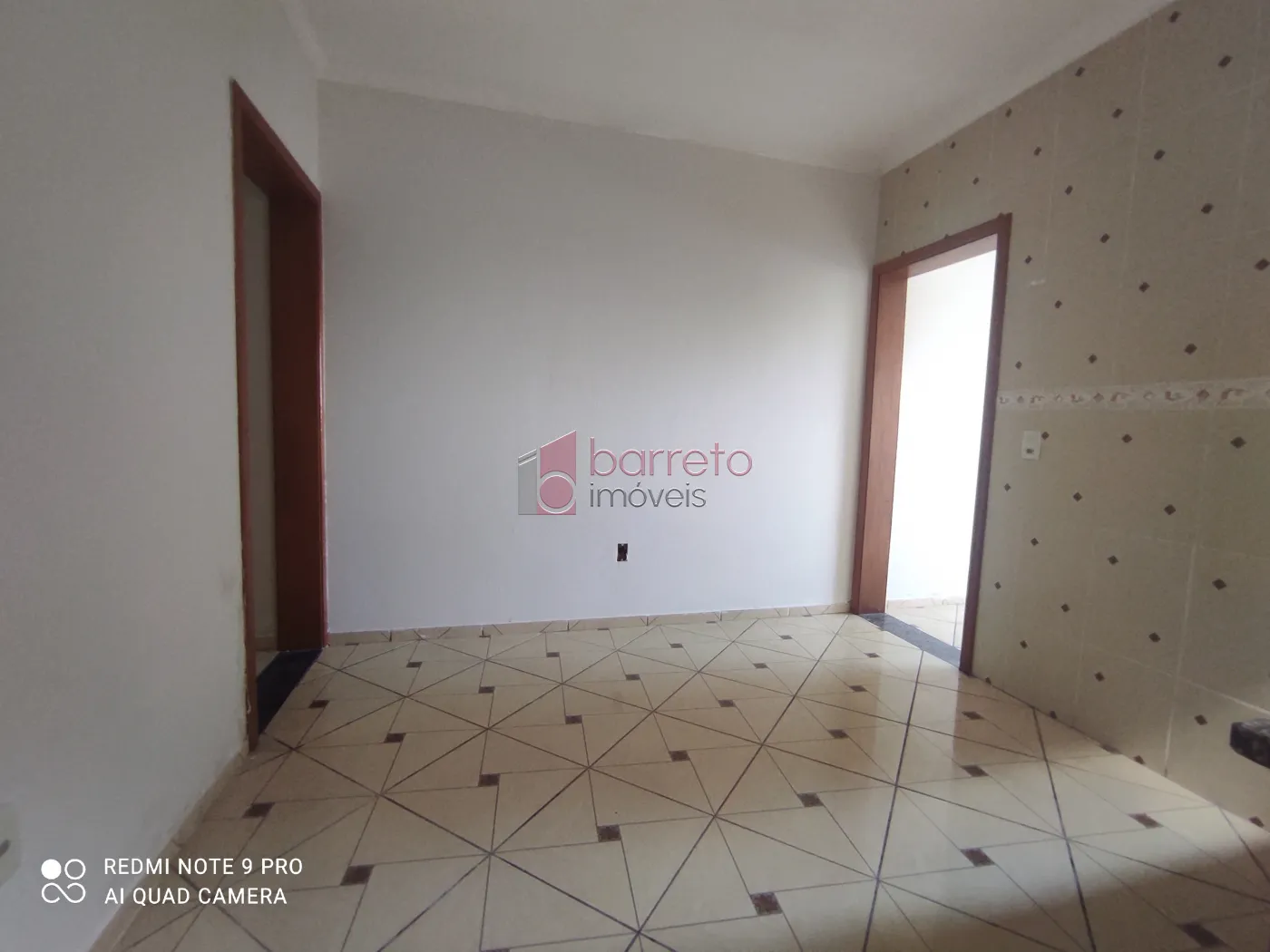 Alugar Casa / Padrão em Várzea Paulista R$ 1.600,00 - Foto 4