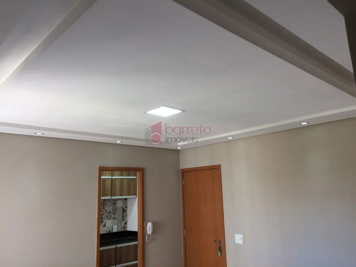 Alugar Apartamento / Padrão em Jundiaí R$ 1.800,00 - Foto 2