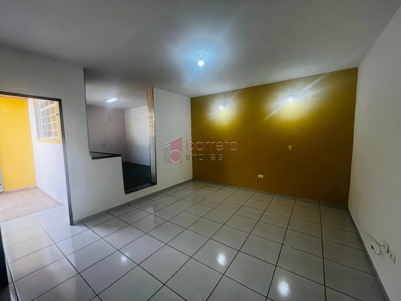 Alugar Casa / Padrão em Jundiaí R$ 1.350,00 - Foto 3