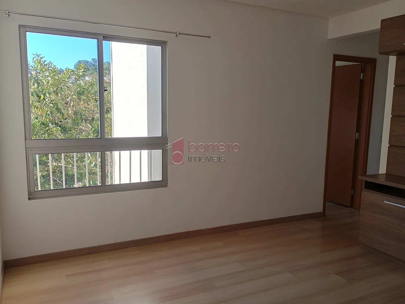 Alugar Apartamento / Padrão em Jundiaí R$ 1.750,00 - Foto 2