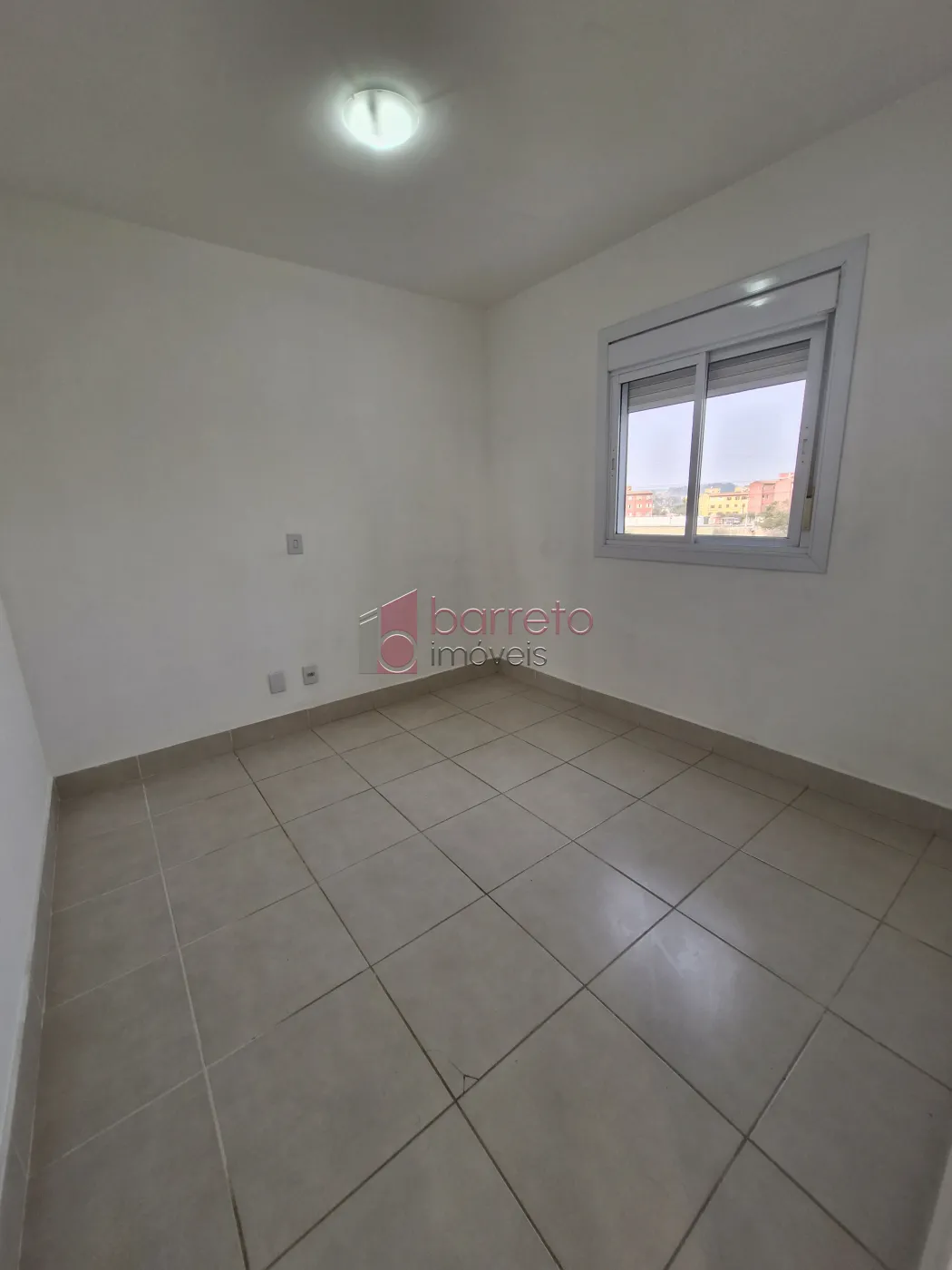 Comprar Apartamento / Padrão em Jundiaí R$ 350.000,00 - Foto 11