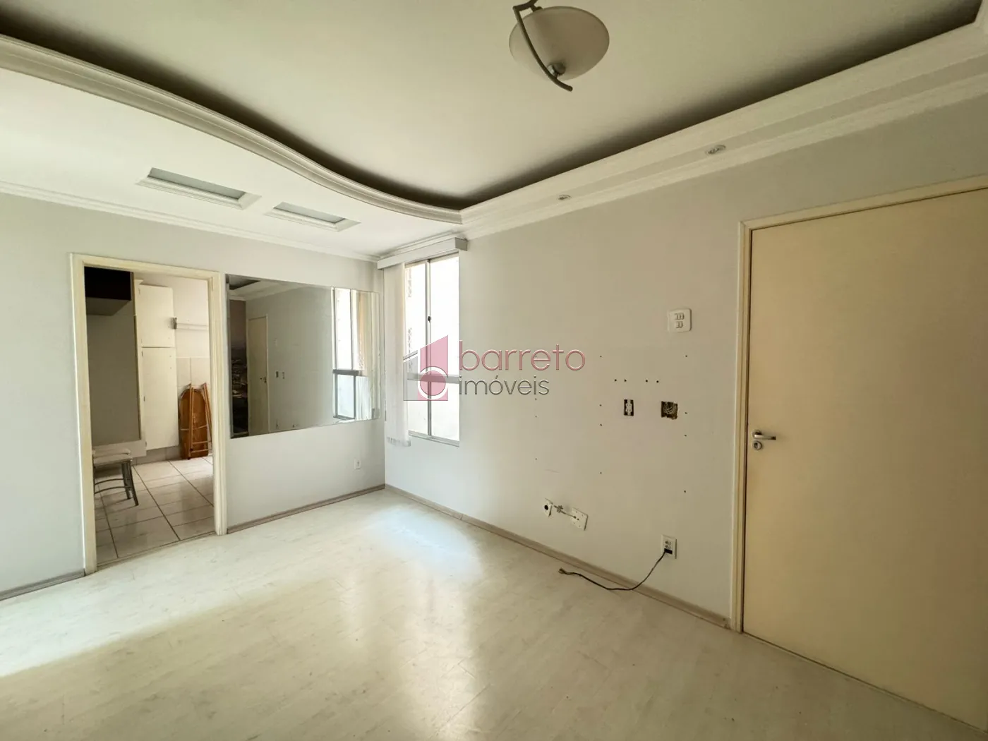 Comprar Apartamento / Padrão em Jundiaí R$ 270.000,00 - Foto 3