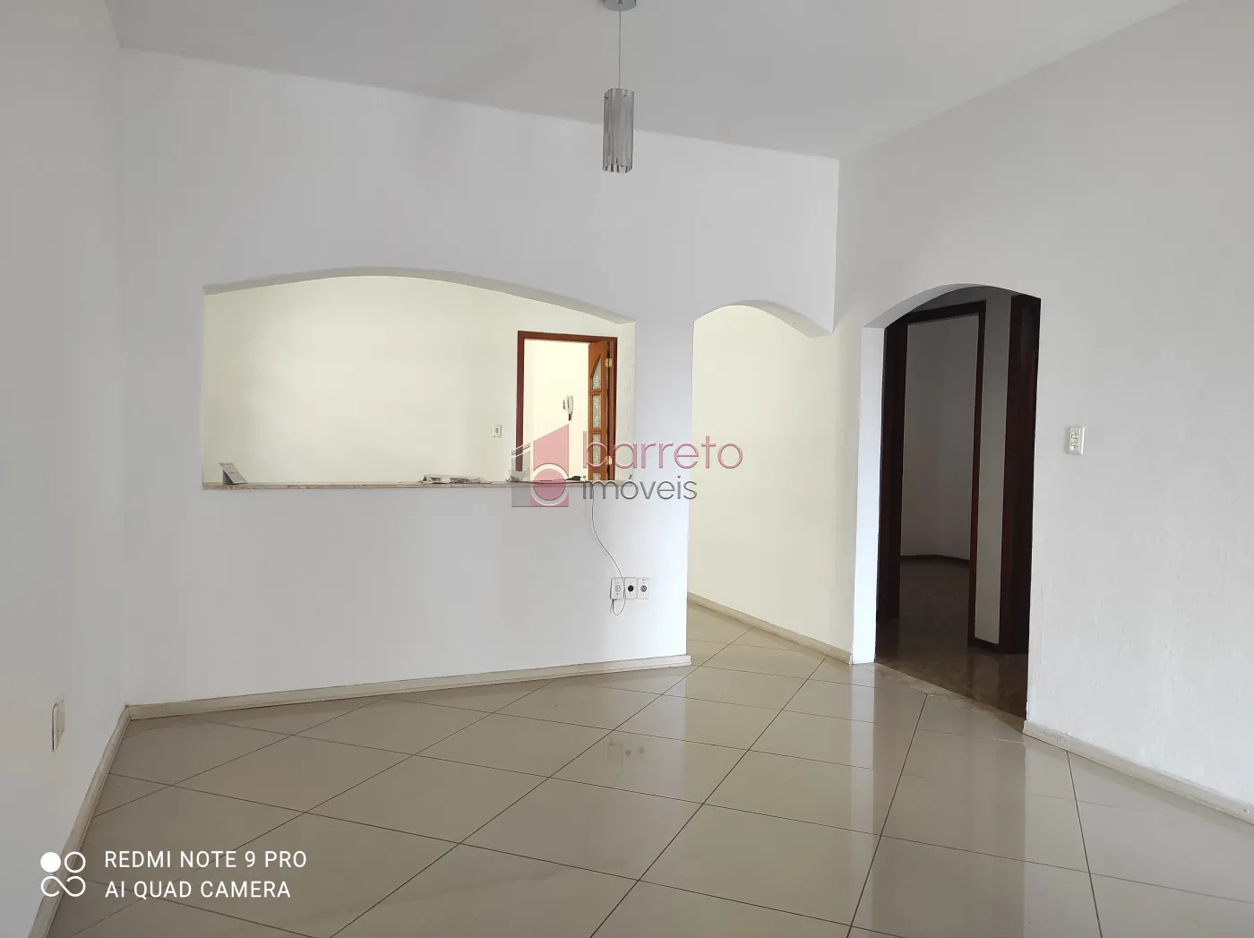 Alugar Casa / Térrea em Jundiaí R$ 4.200,00 - Foto 2