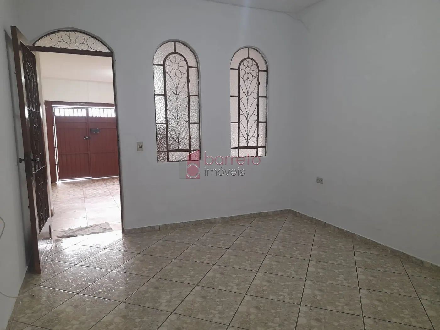 Alugar Casa / Sobrado em Várzea Paulista R$ 2.550,00 - Foto 1