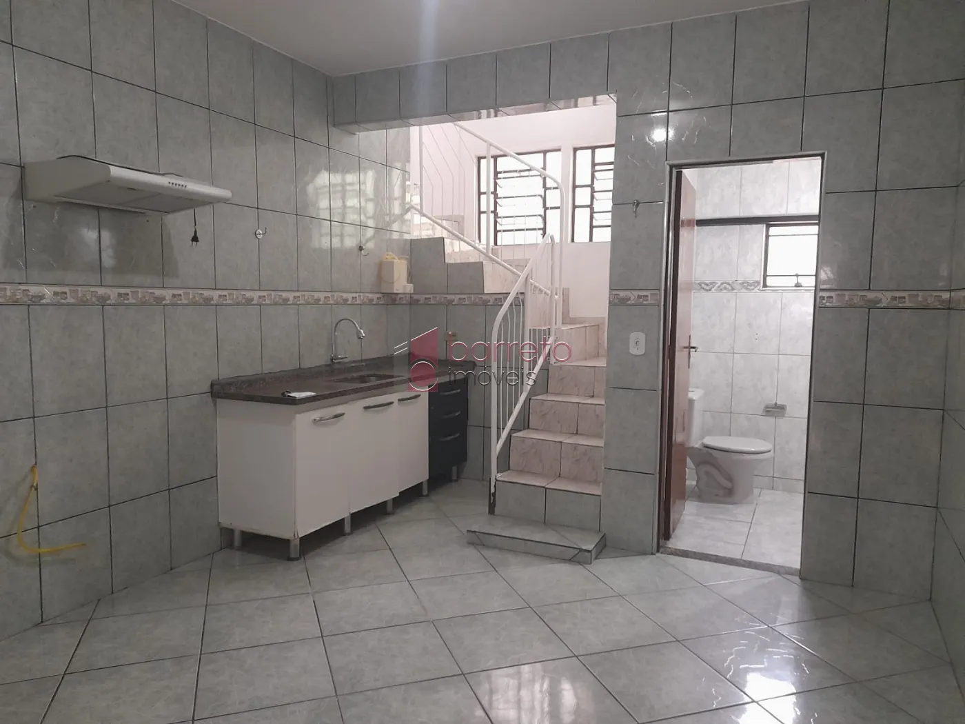 Alugar Casa / Sobrado em Várzea Paulista R$ 2.550,00 - Foto 4