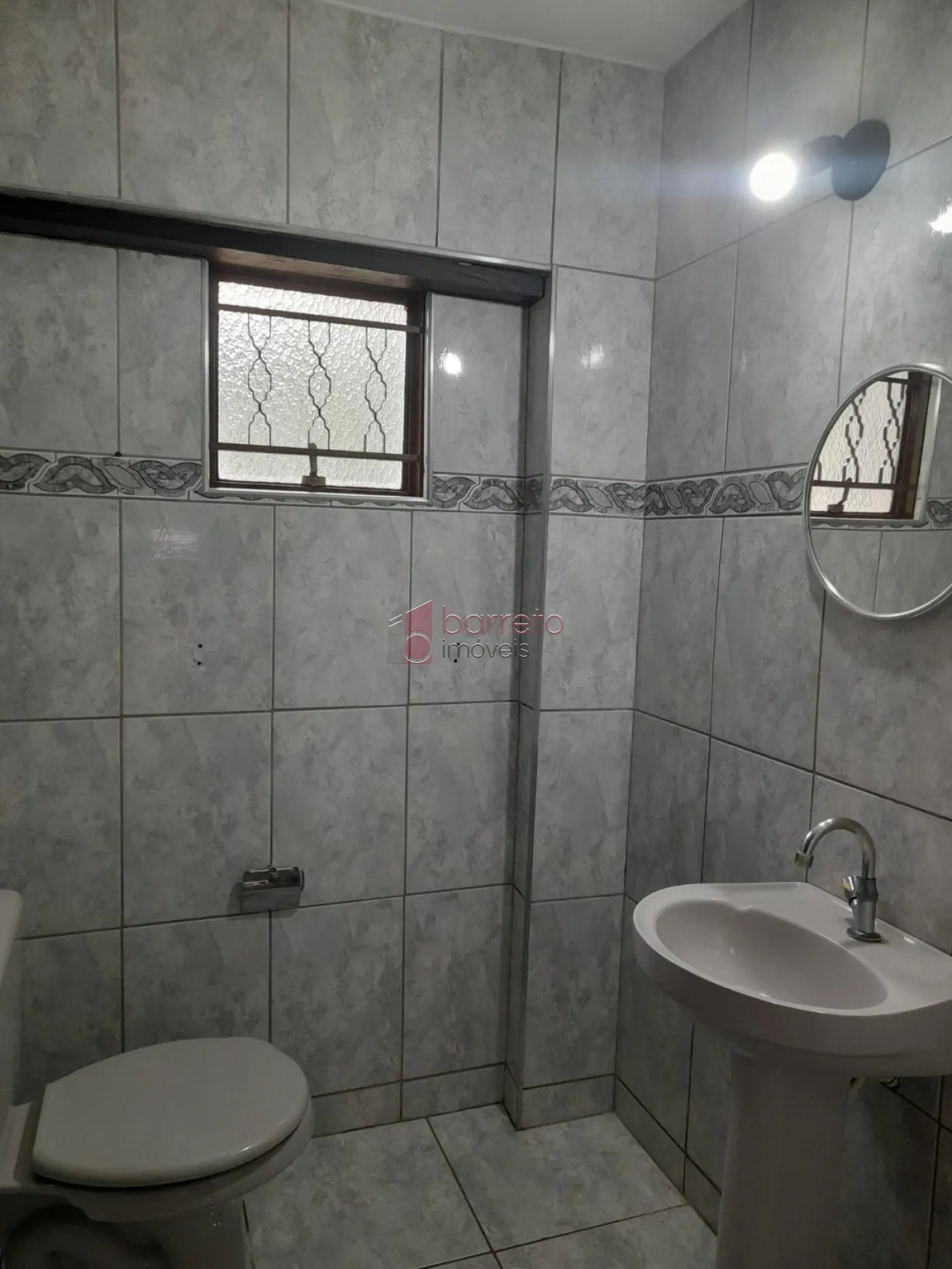 Alugar Casa / Sobrado em Várzea Paulista R$ 2.550,00 - Foto 7