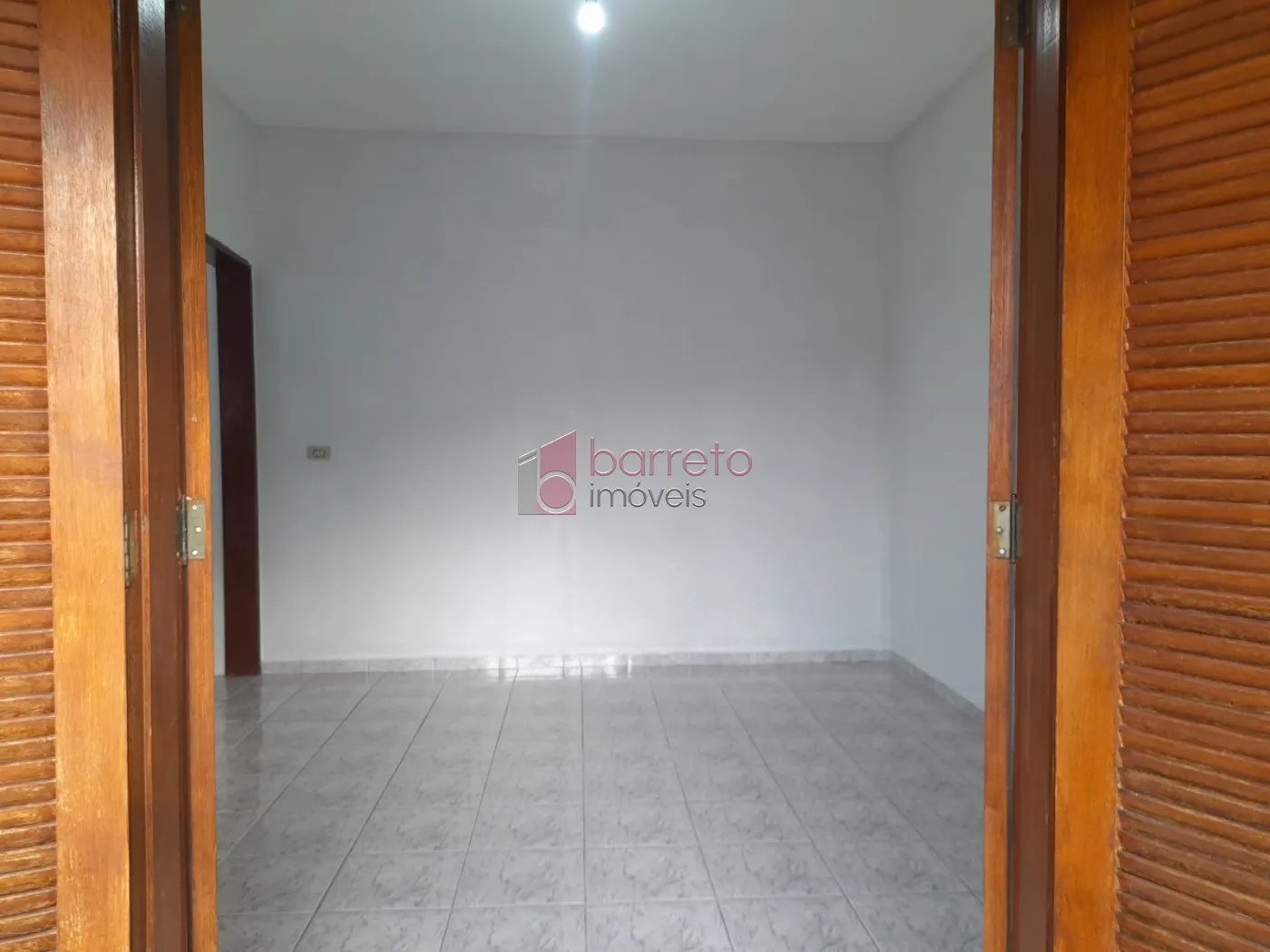 Alugar Casa / Sobrado em Várzea Paulista R$ 2.550,00 - Foto 14