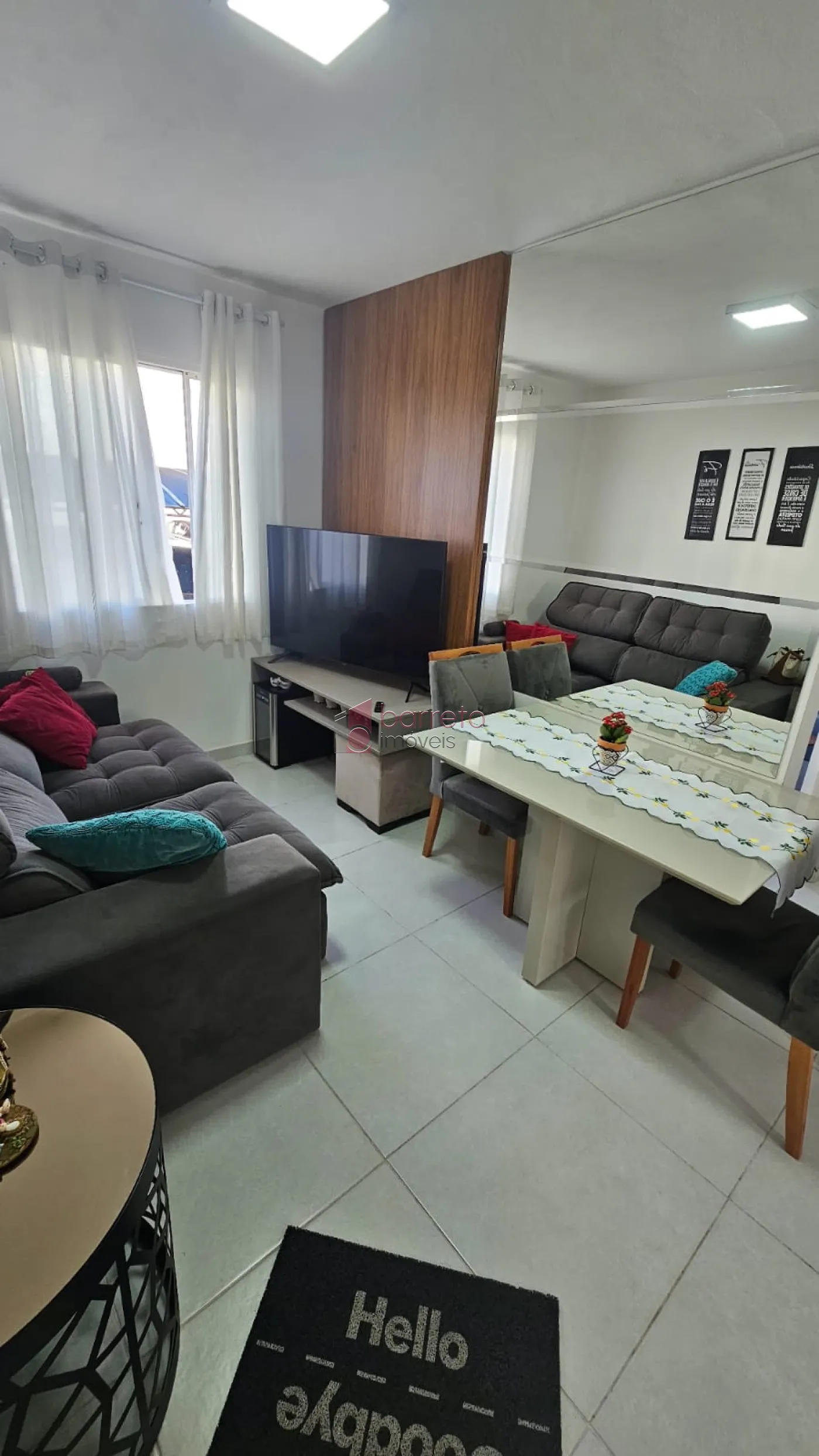 Alugar Apartamento / Padrão em Jundiaí R$ 1.000,00 - Foto 1