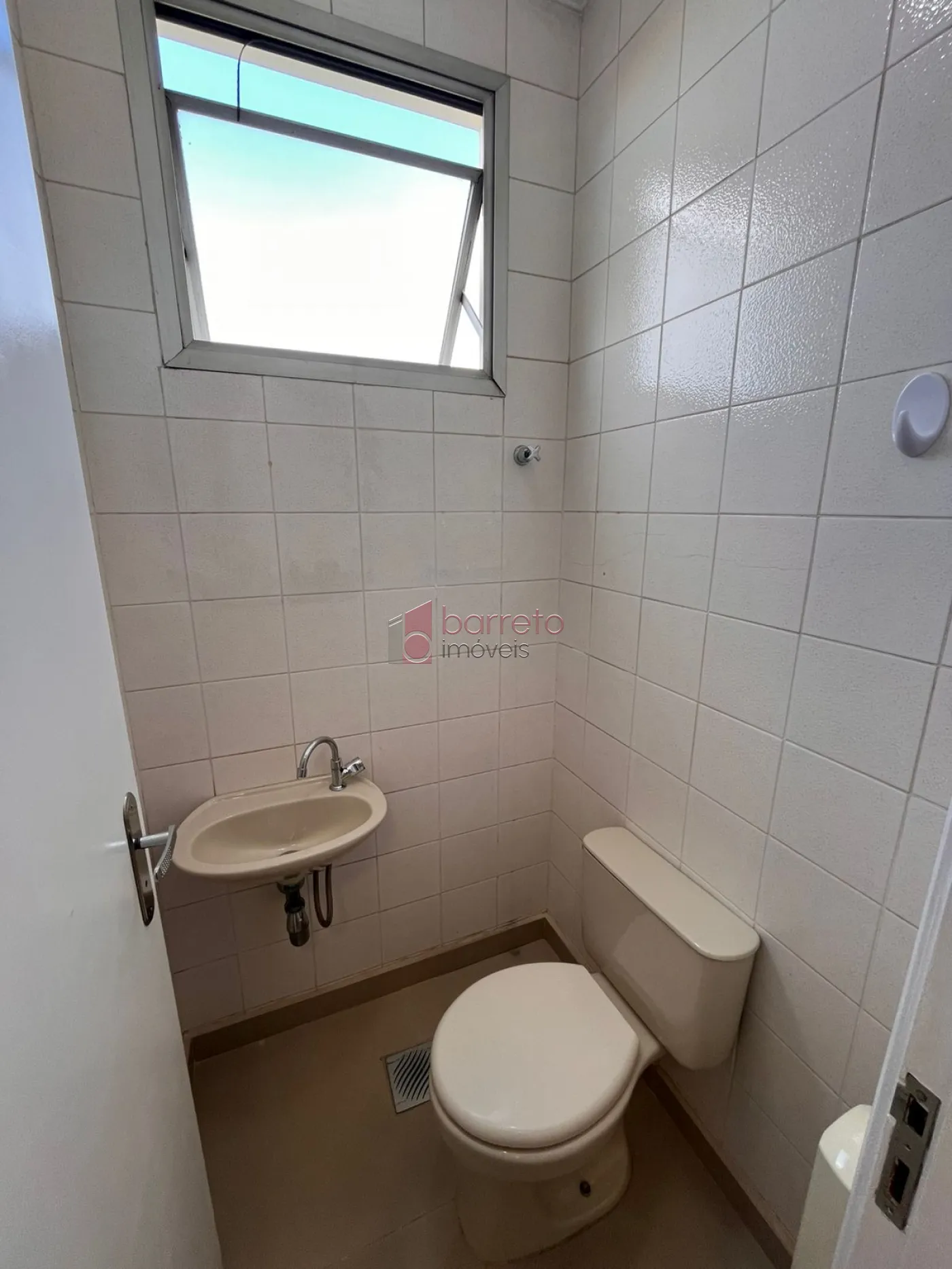 Alugar Comercial / Sala em Condomínio em Jundiaí R$ 2.900,00 - Foto 5