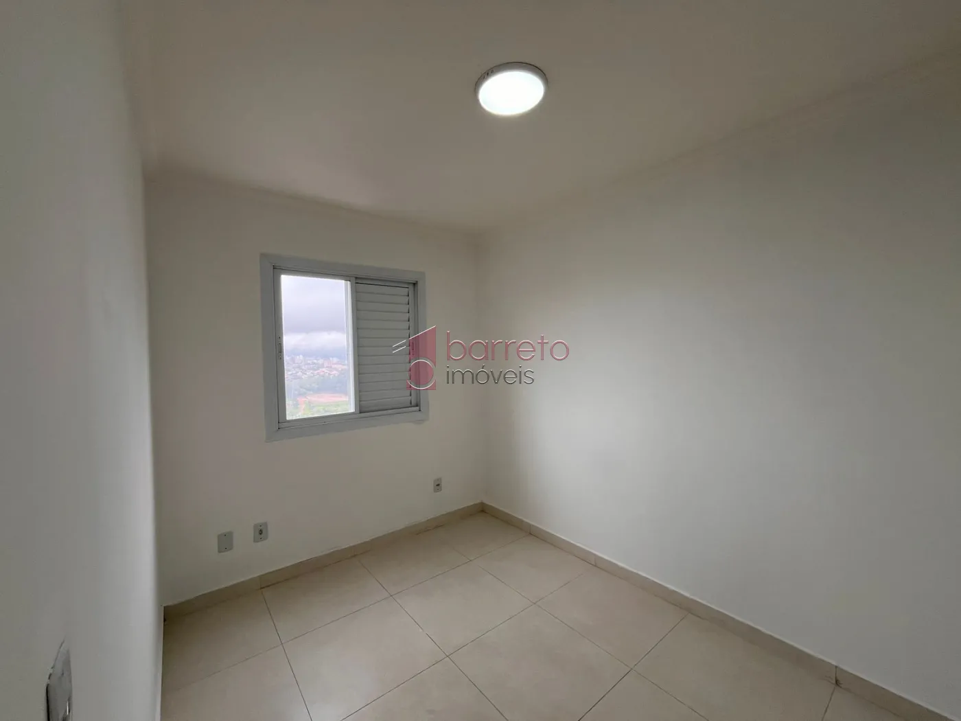 Alugar Apartamento / Padrão em Jundiaí R$ 1.700,00 - Foto 8