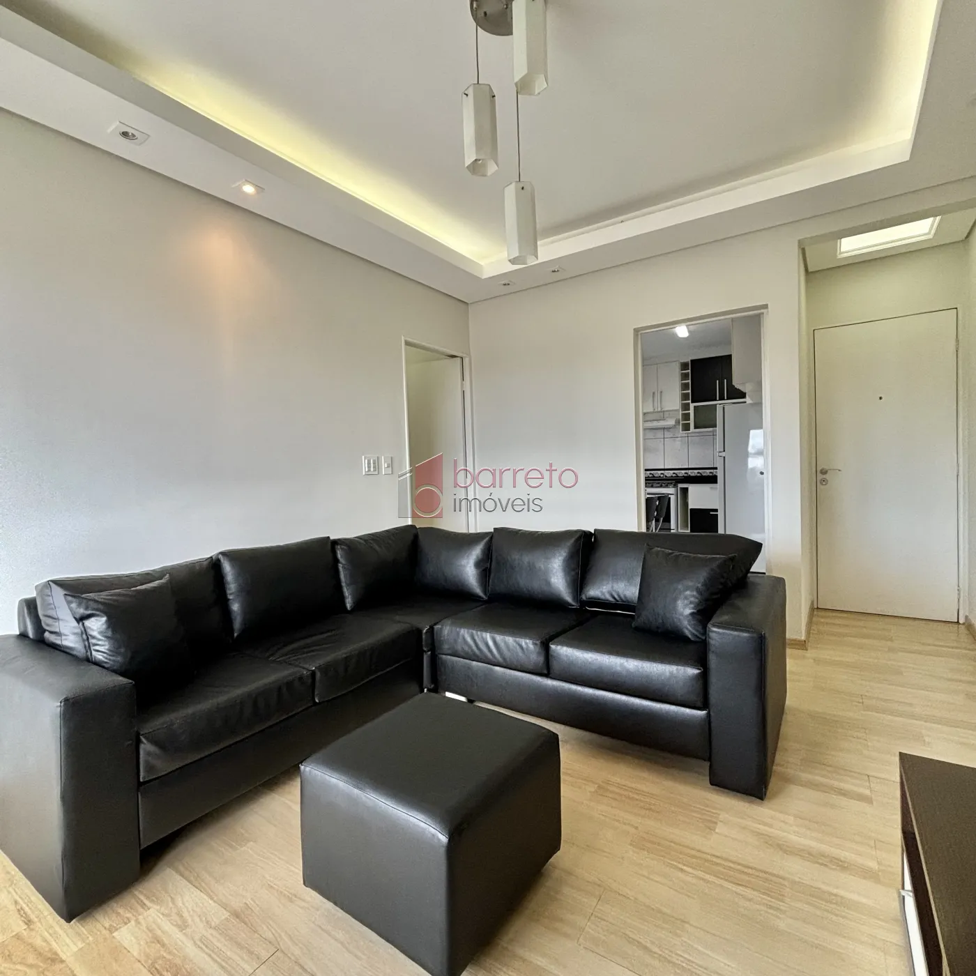 Comprar Apartamento / Padrão em Jundiaí R$ 398.000,00 - Foto 1