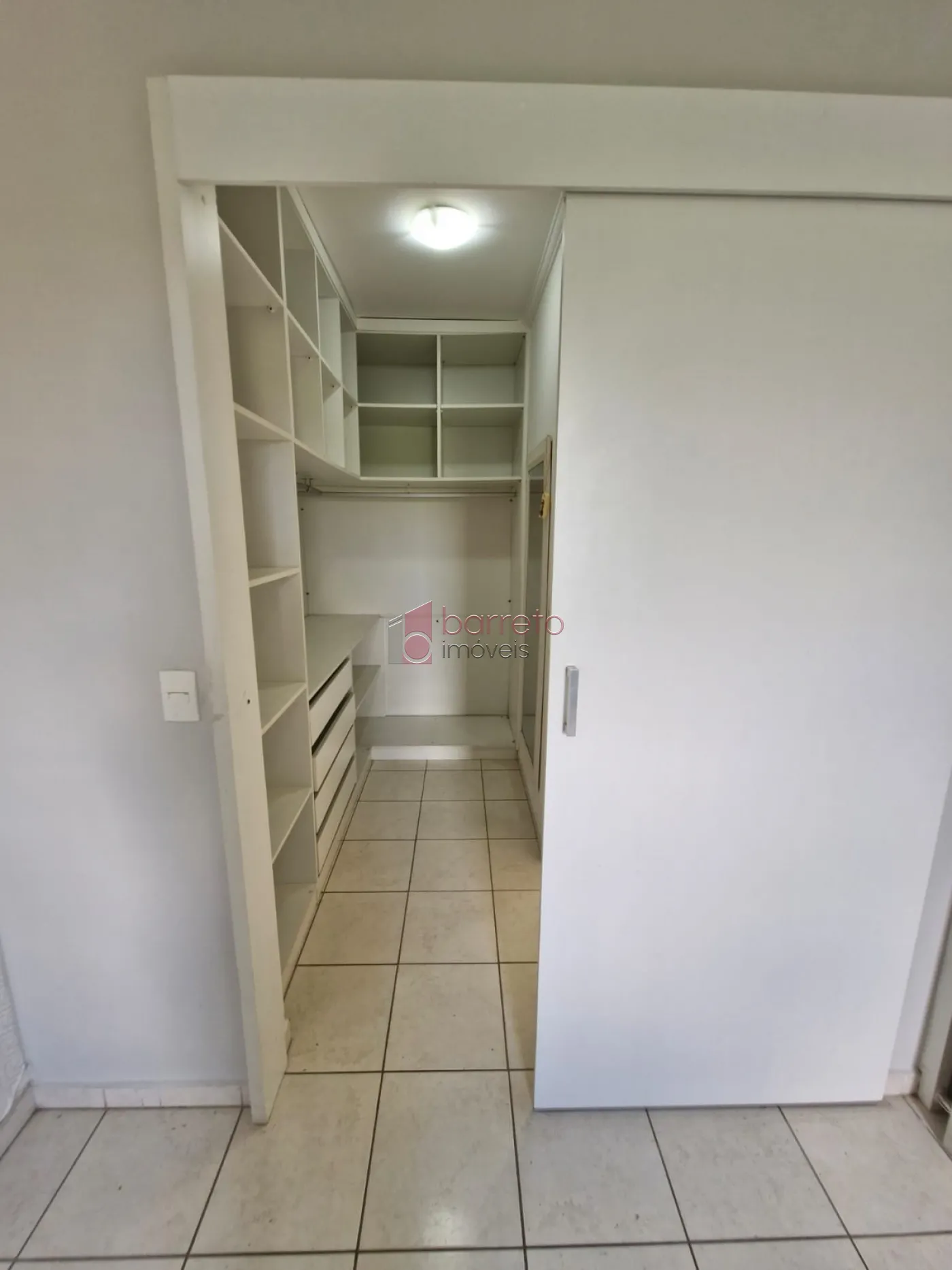 Alugar Apartamento / Padrão em Itupeva R$ 1.900,00 - Foto 17