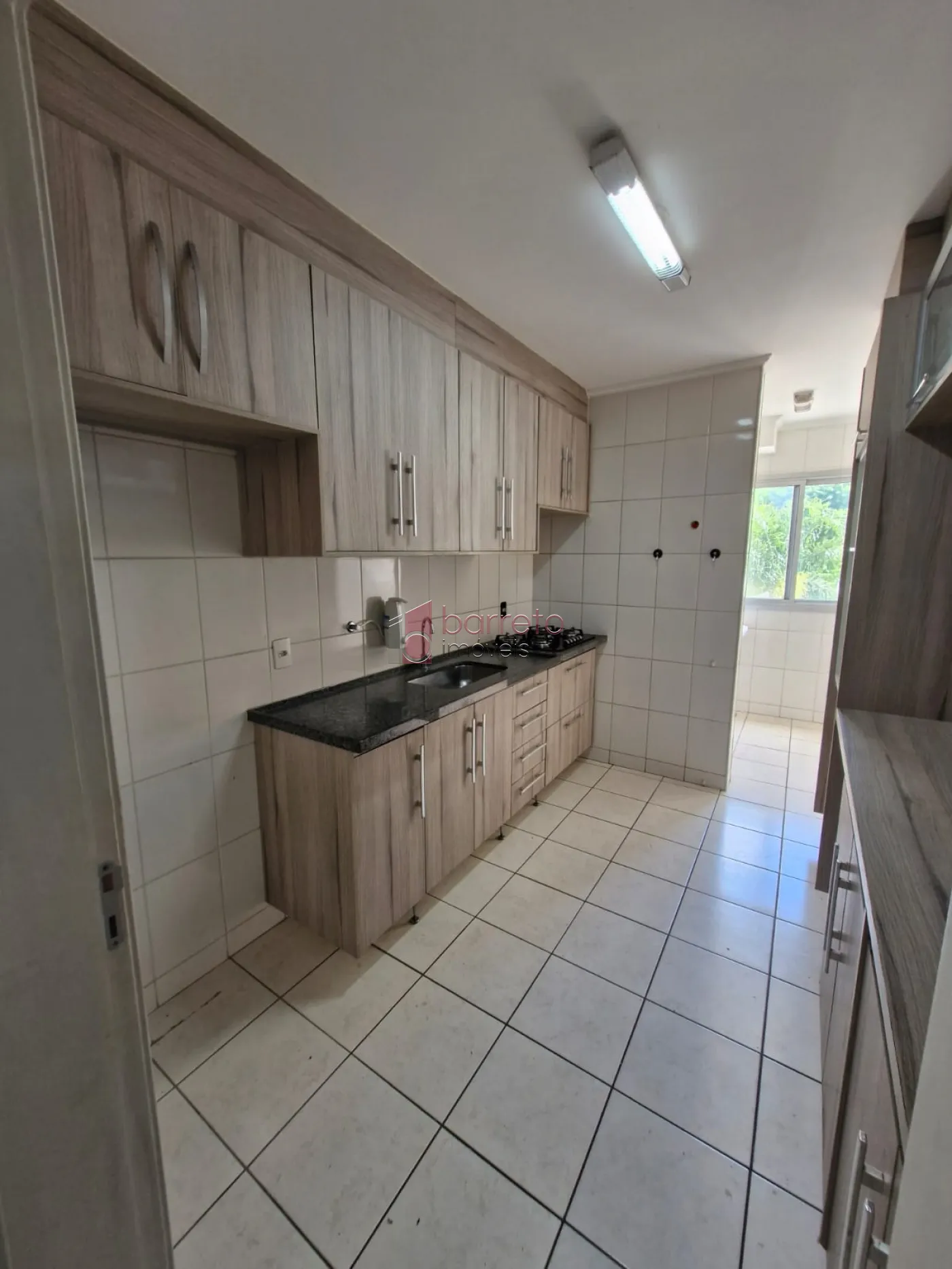 Alugar Apartamento / Padrão em Itupeva R$ 1.900,00 - Foto 2