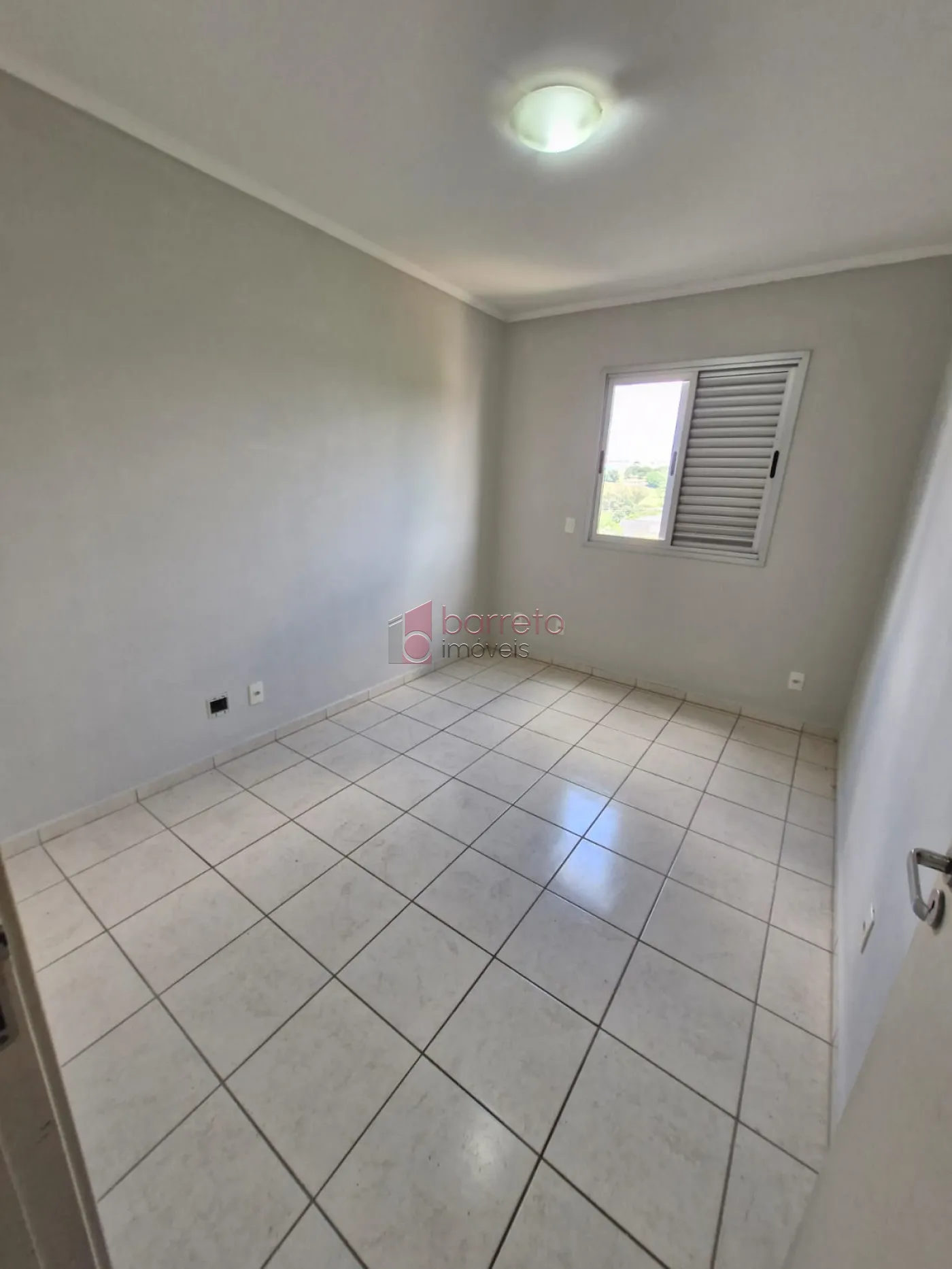 Alugar Apartamento / Padrão em Itupeva R$ 1.900,00 - Foto 14